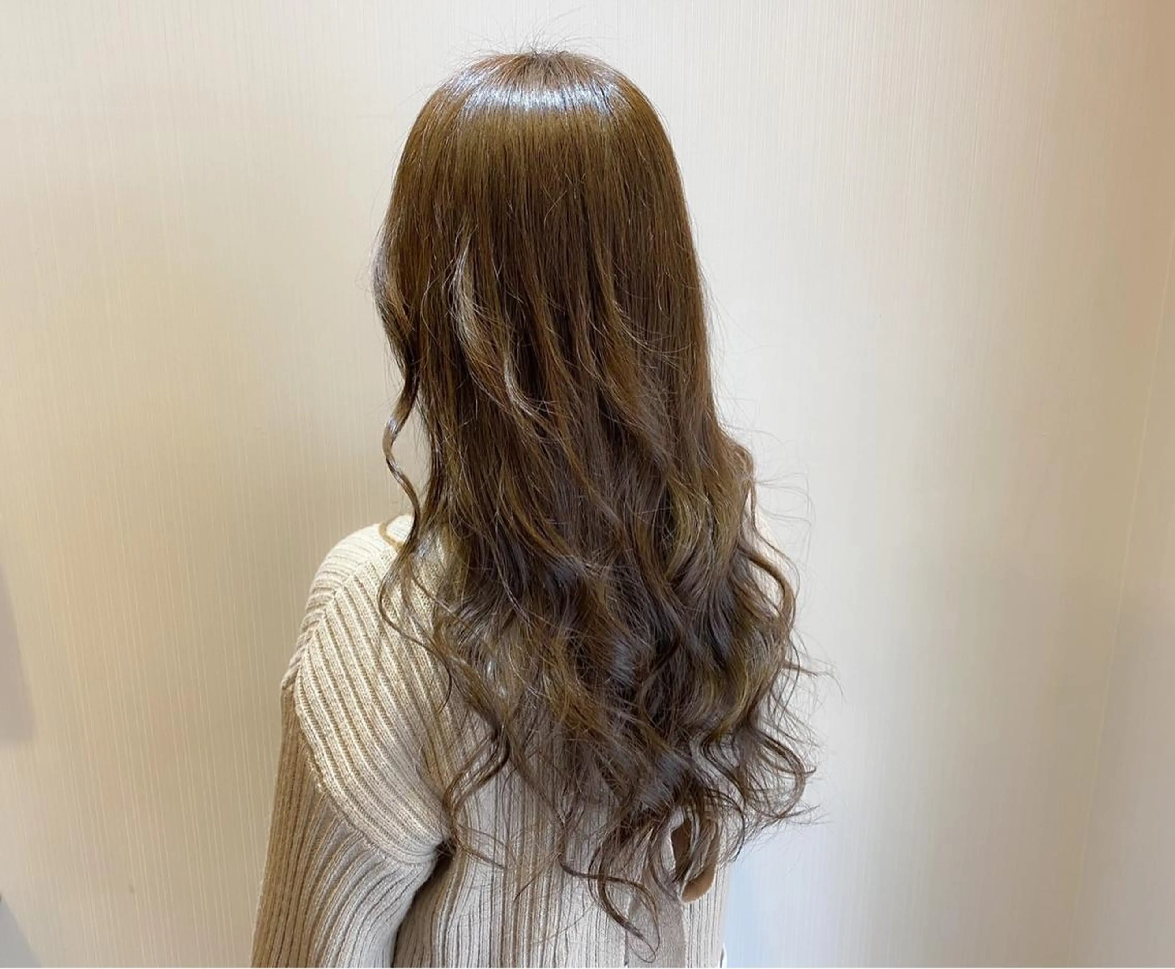 ロング カラー おくだ　りお /ハイトーンカラーのヘアスタイル