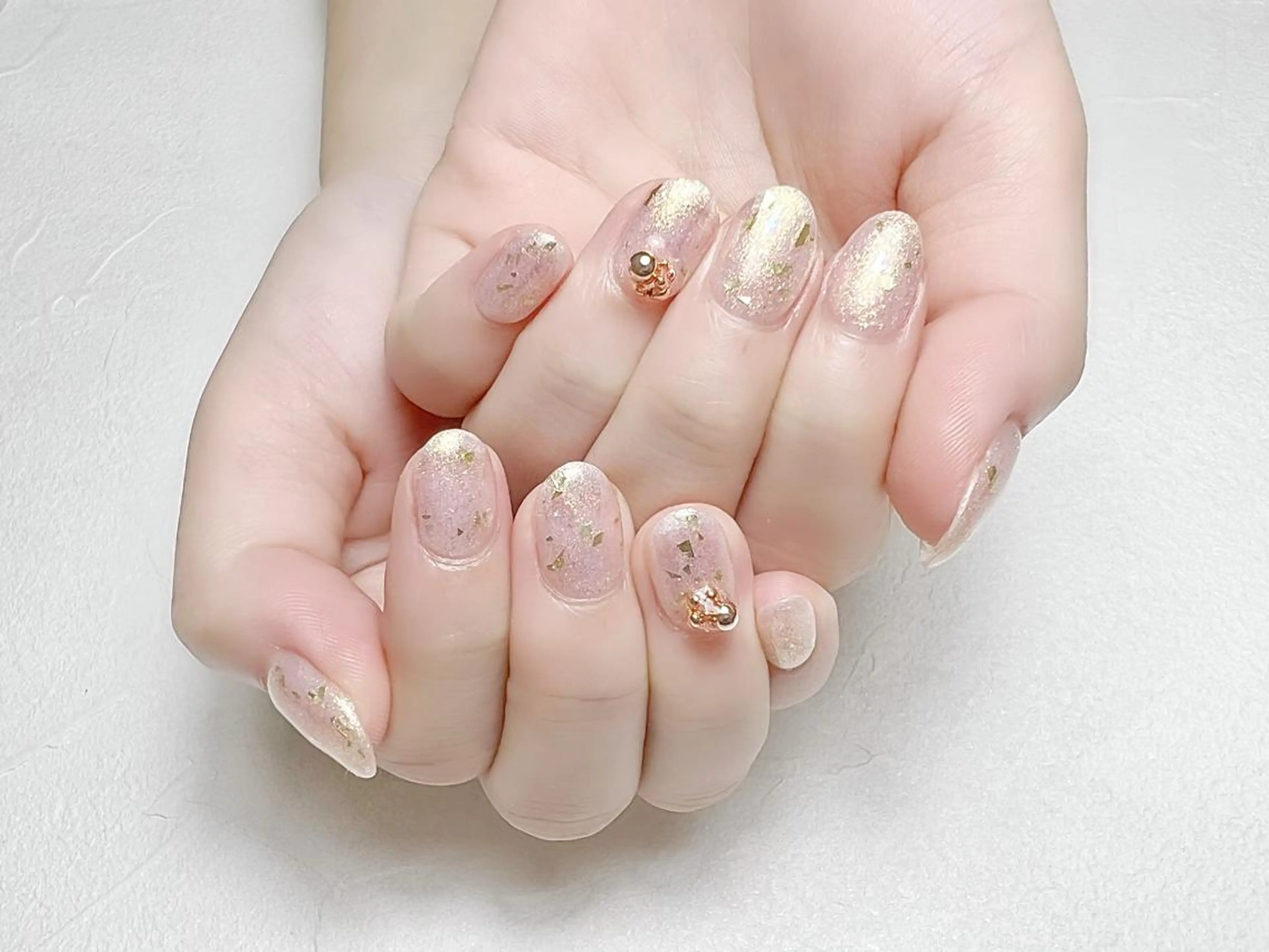 ネイル アートネイル ラメ(グリッター) オフィスネイル ワンカラーネイル rouse nail RISATOのネイルデザイン