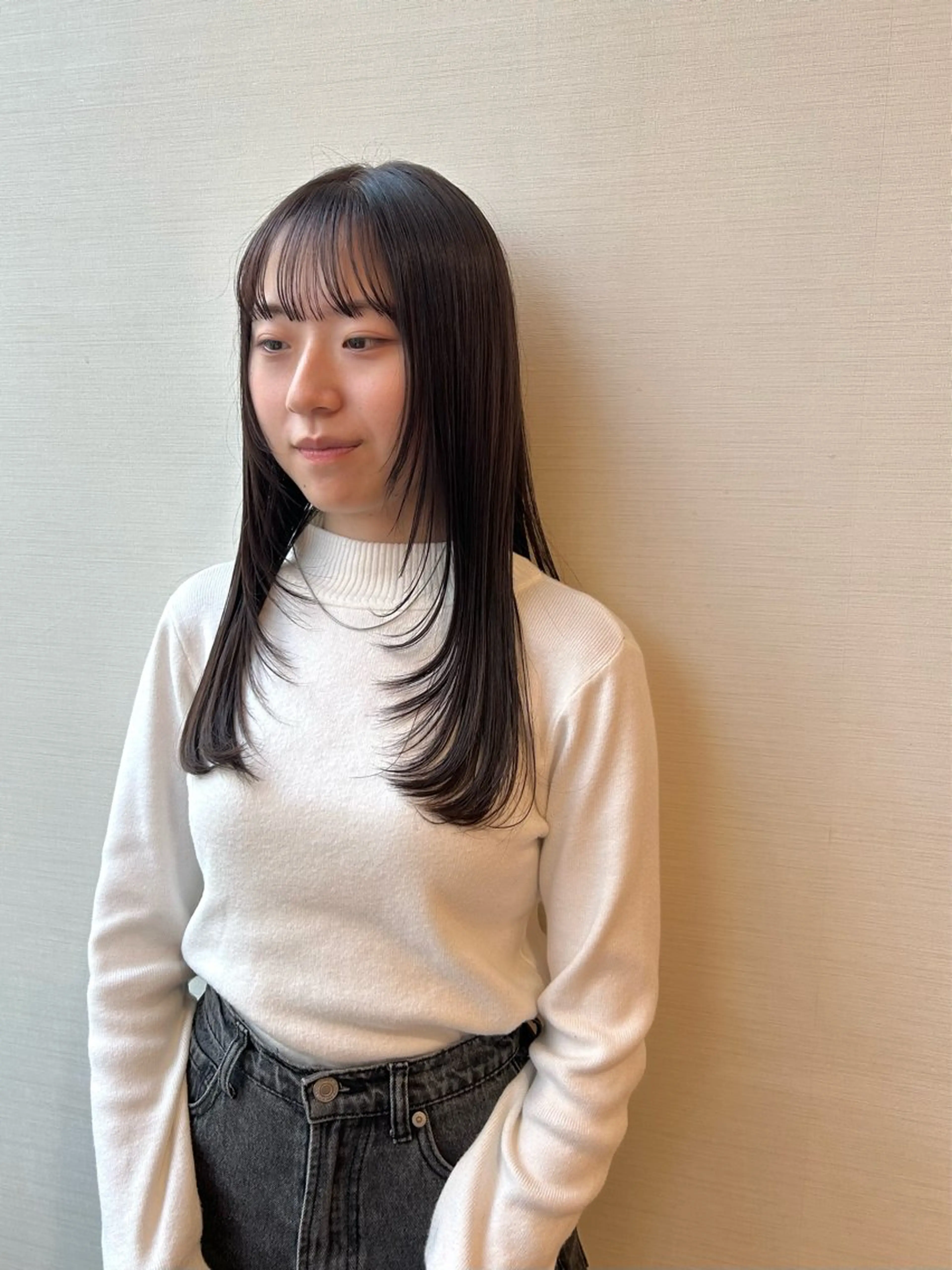 セミロング カラー ミ ユのヘアスタイル