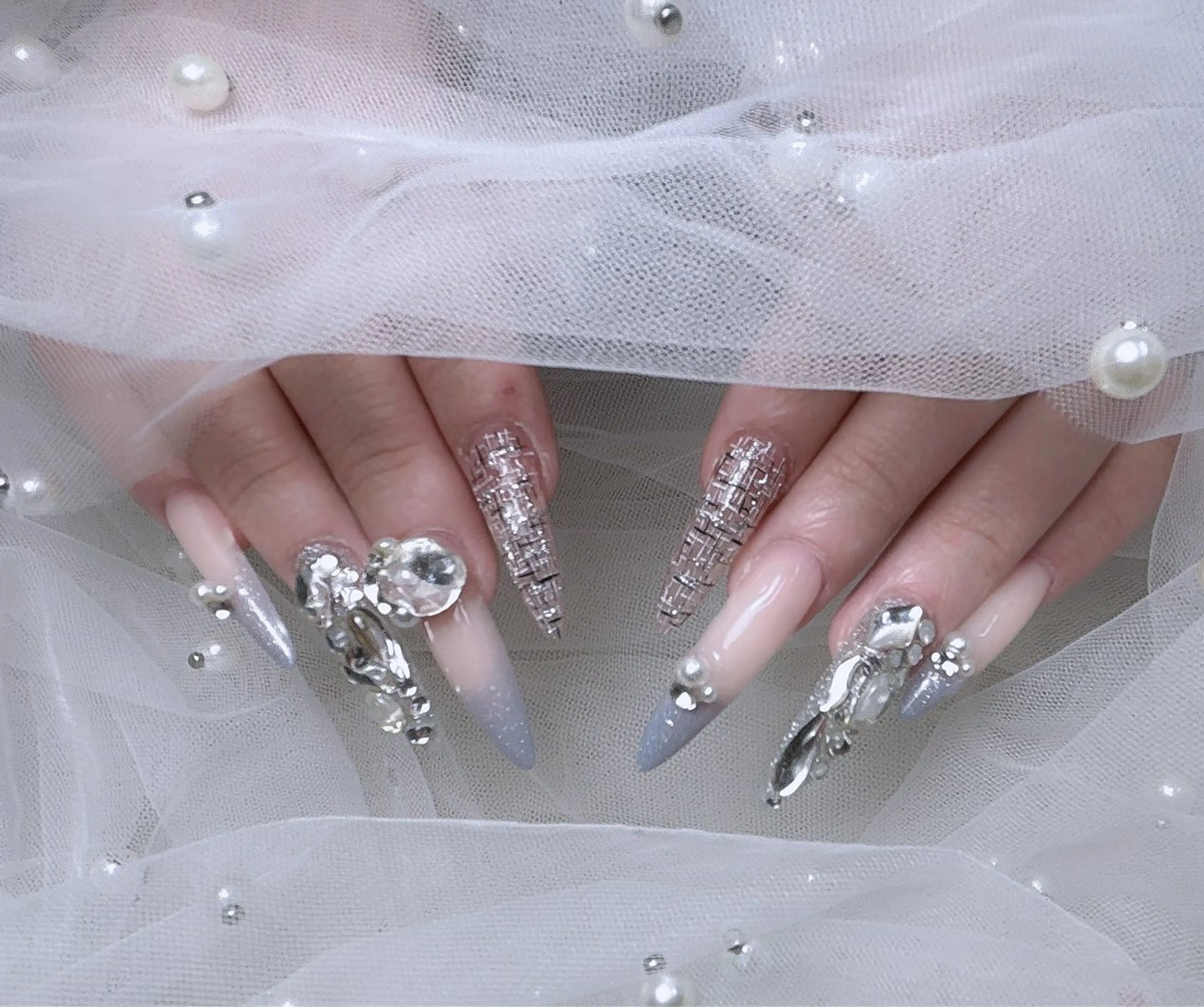 ネイル ToliyDeliy akemiのネイルデザイン