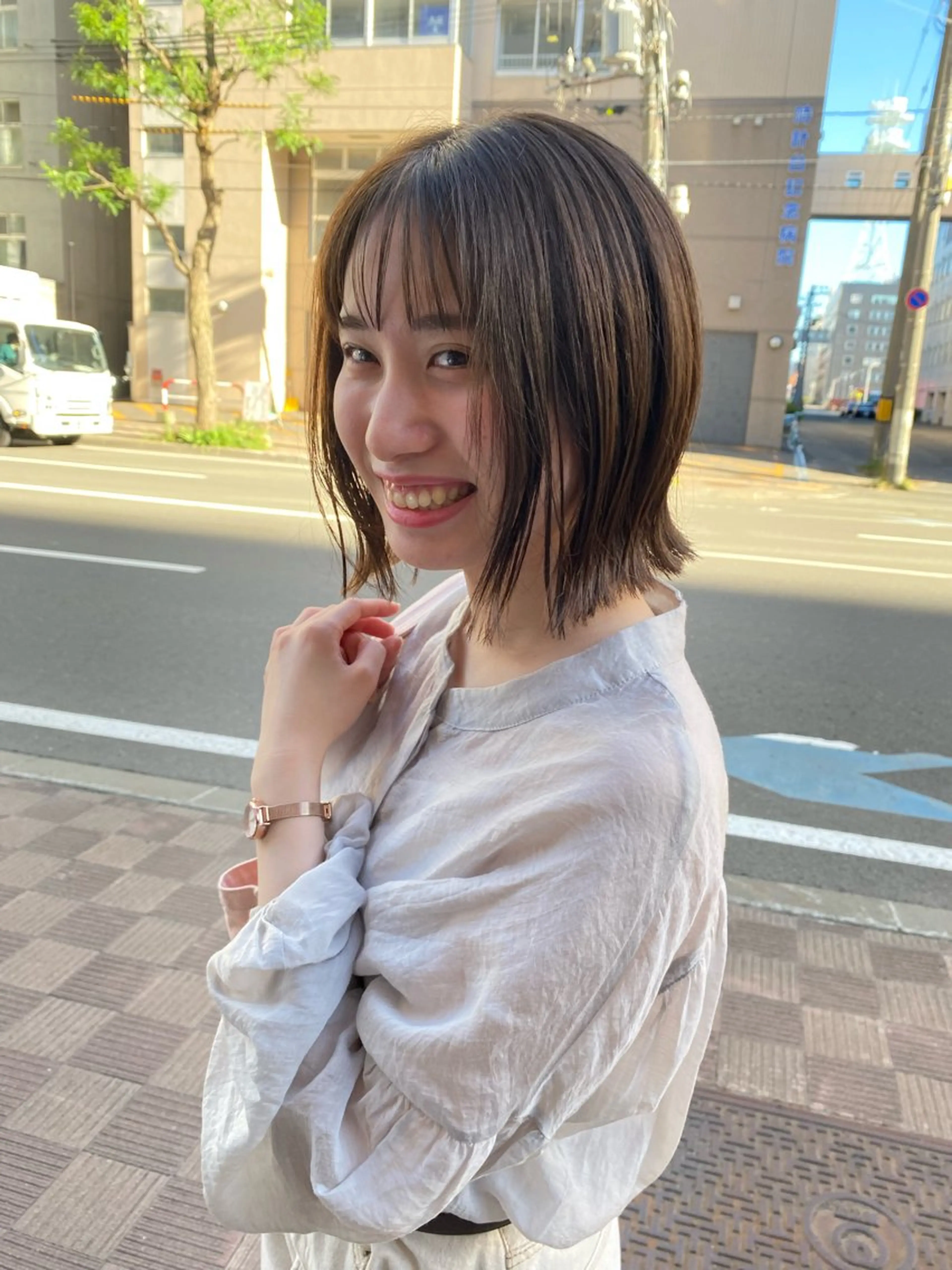 ショート カラー ボブ 外ハネヘア ZEEN所属・東田 恋のヘアスタイル