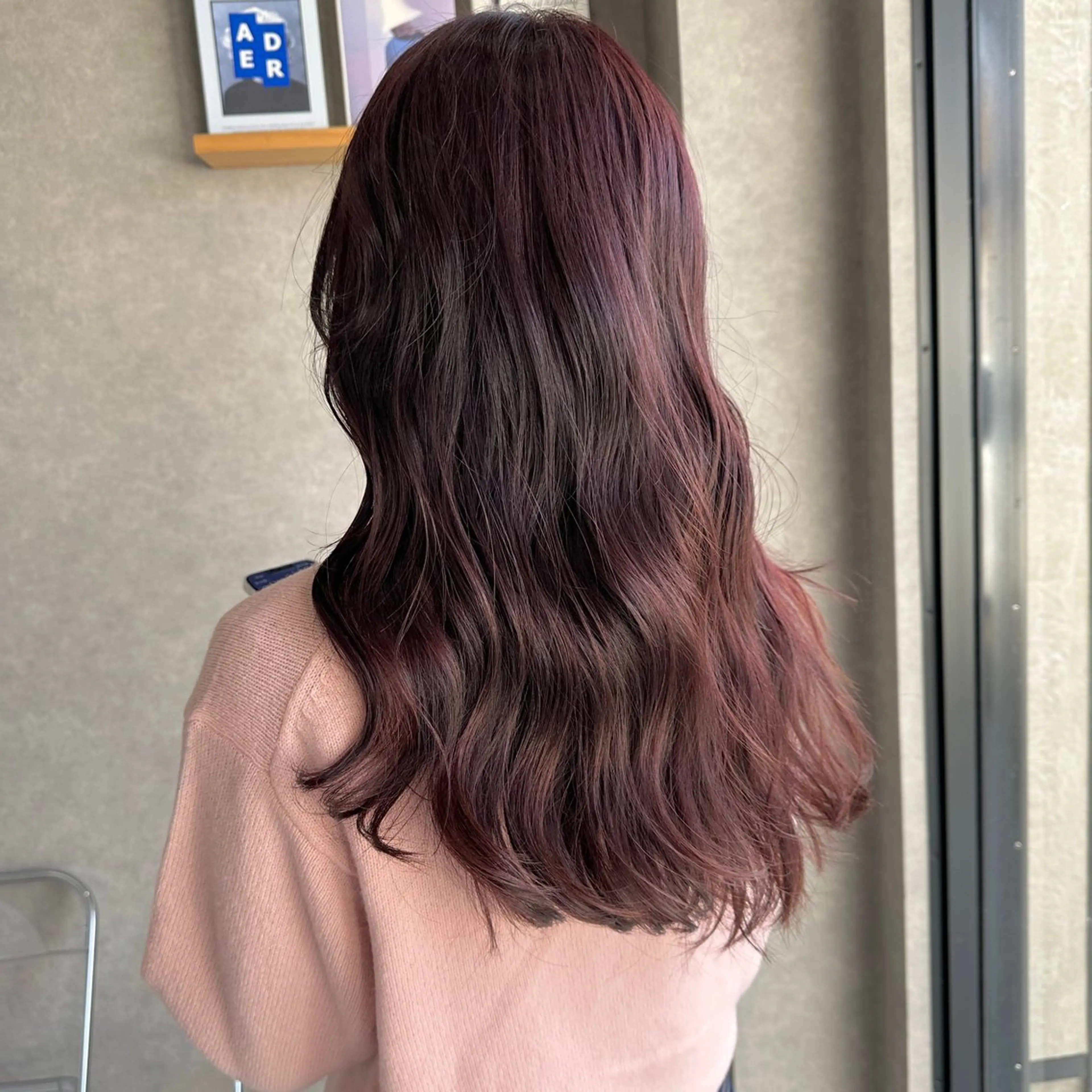 セミロング カラー はちすか るかのヘアスタイル