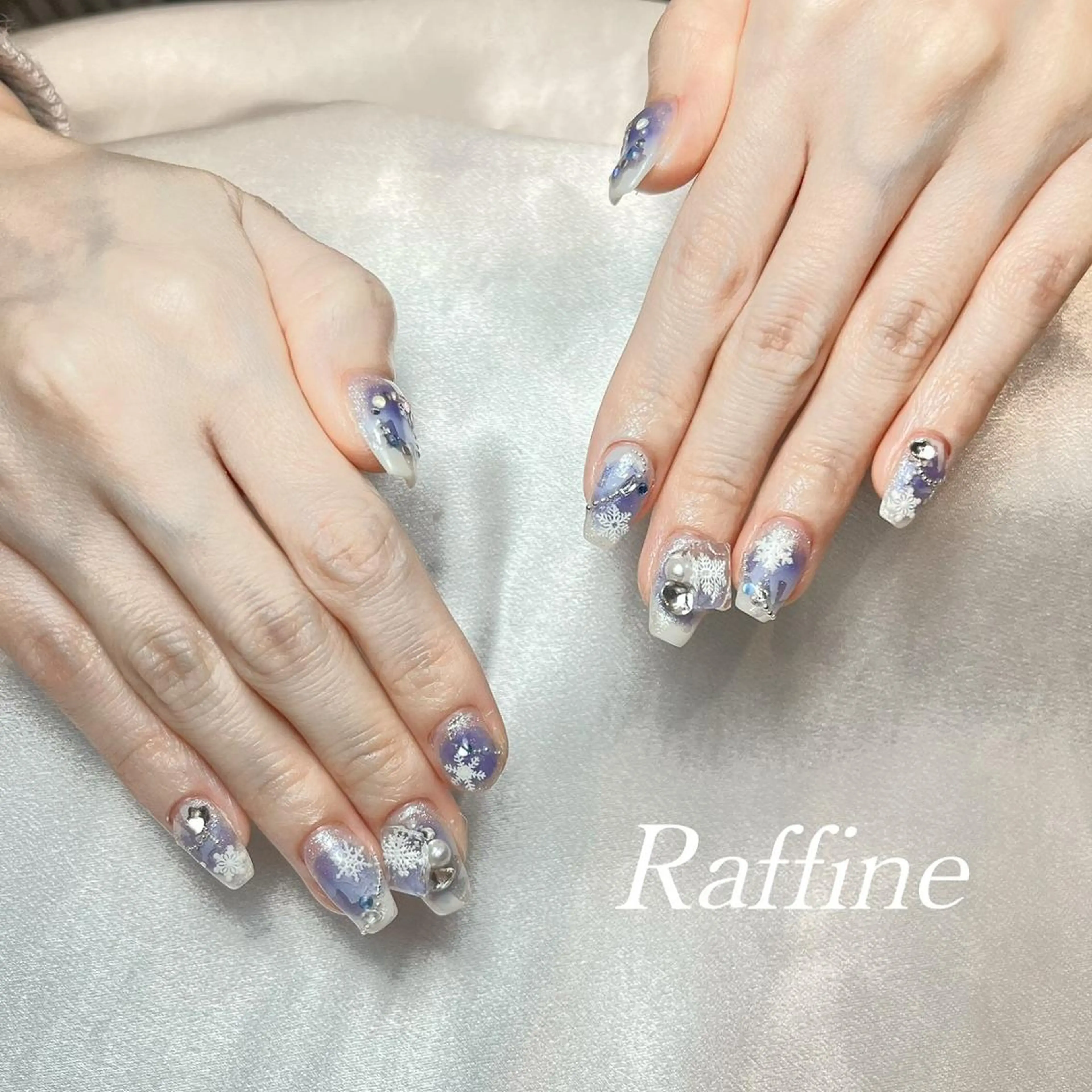 ネイル RAFFINE haru🦋🩵のネイルデザイン