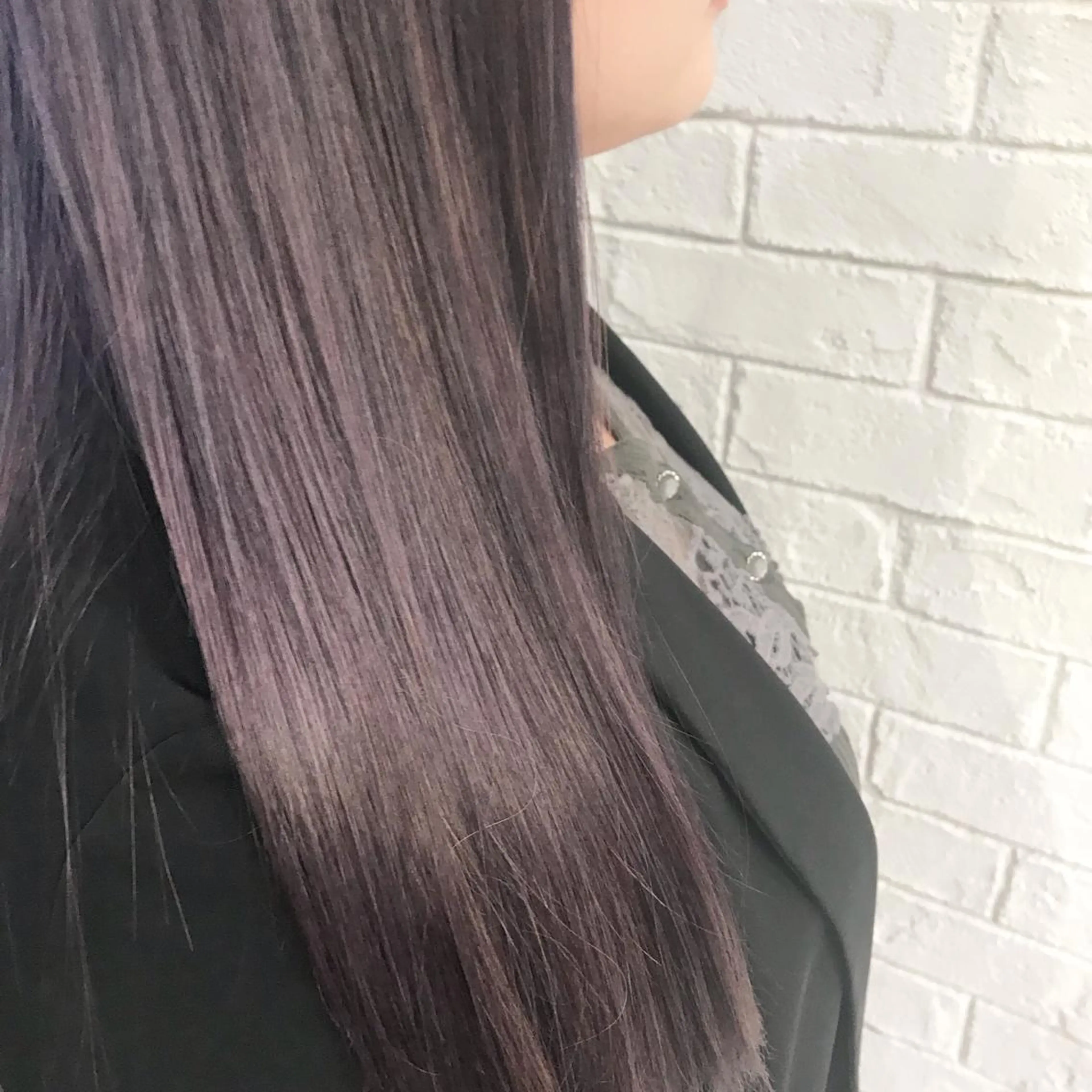 セミロング カラー ブリーチ 松岡 恭弘のヘアスタイル