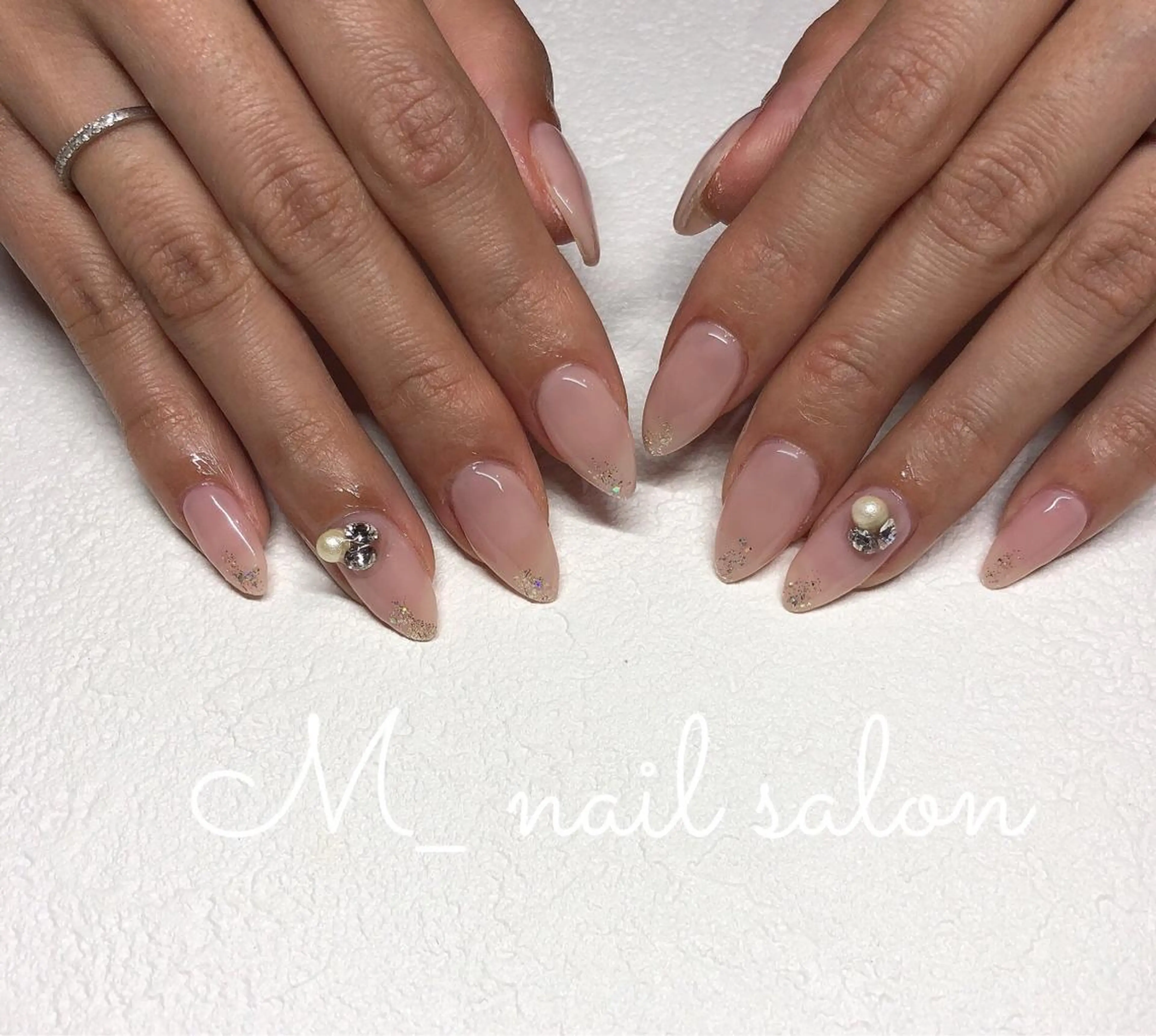 ネイル ワンカラーネイル M_ nail salonのネイルデザイン