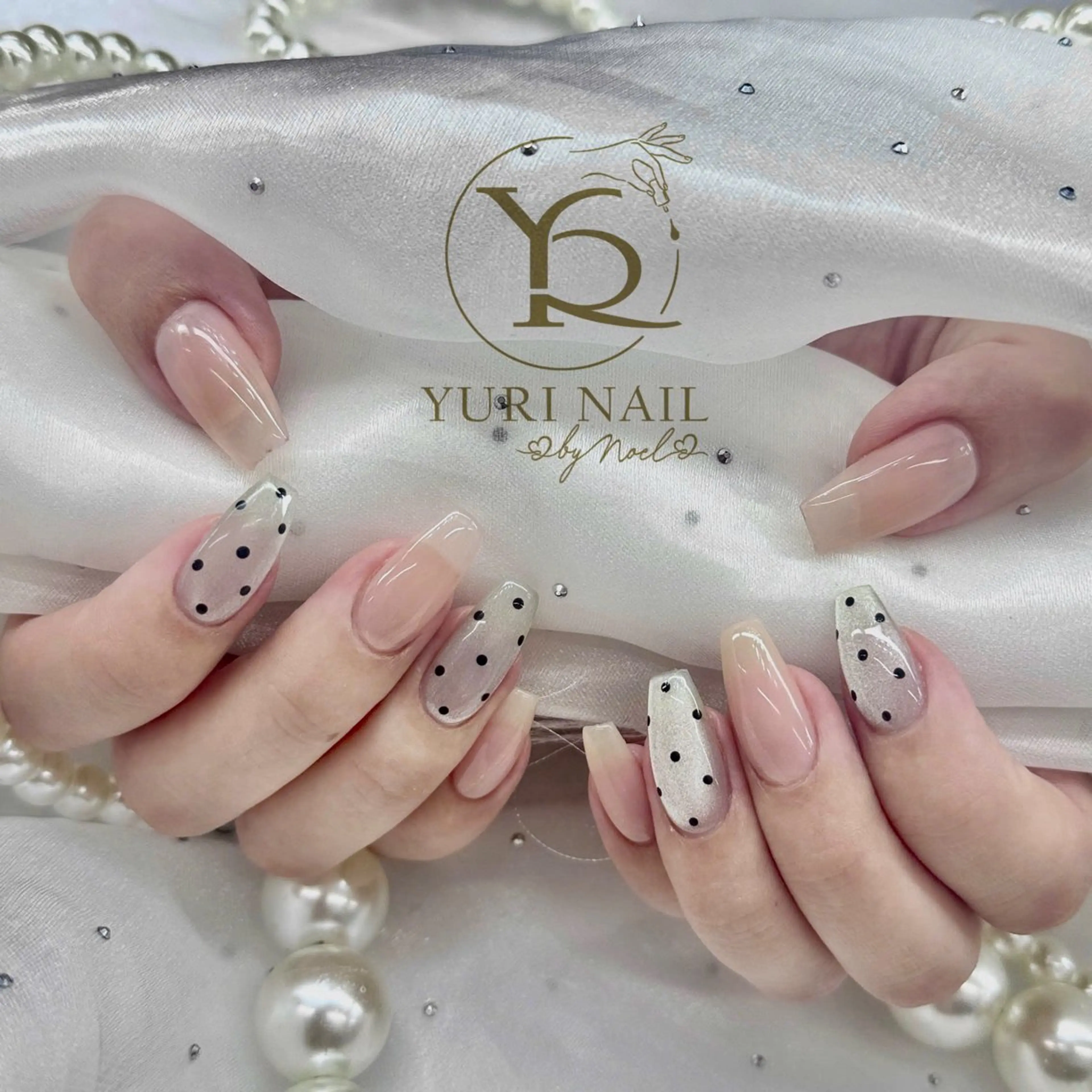 ネイル チークネイル フットネイル フレンチネイル グラデーション キラキラネイル ハンドネイル フットネイル ハンドケア YURI Nail Funabashiのネイルデザイン