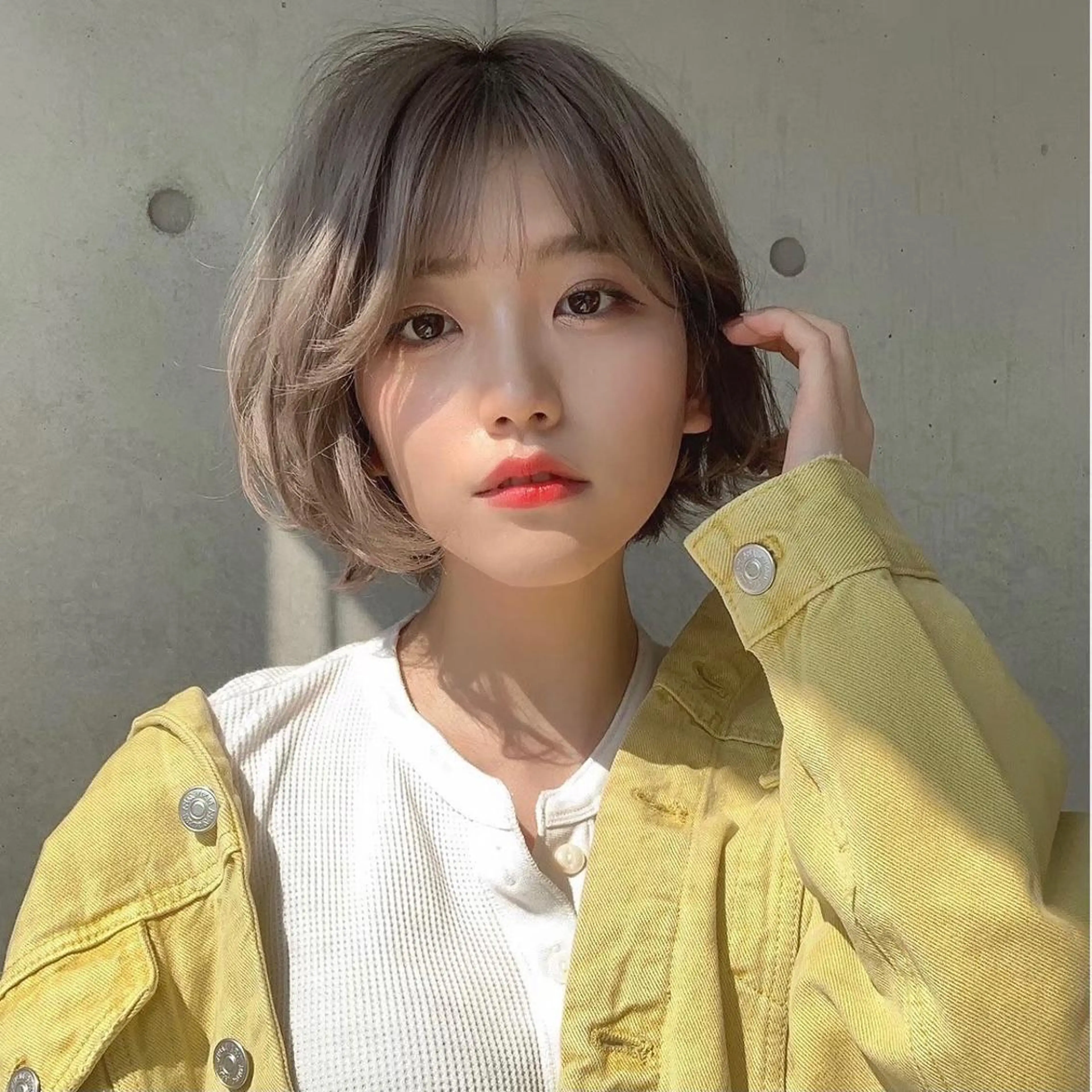 ショート カラー 💗爆美女製造機💗 ハイトーン-髪質改善のヘアスタイル