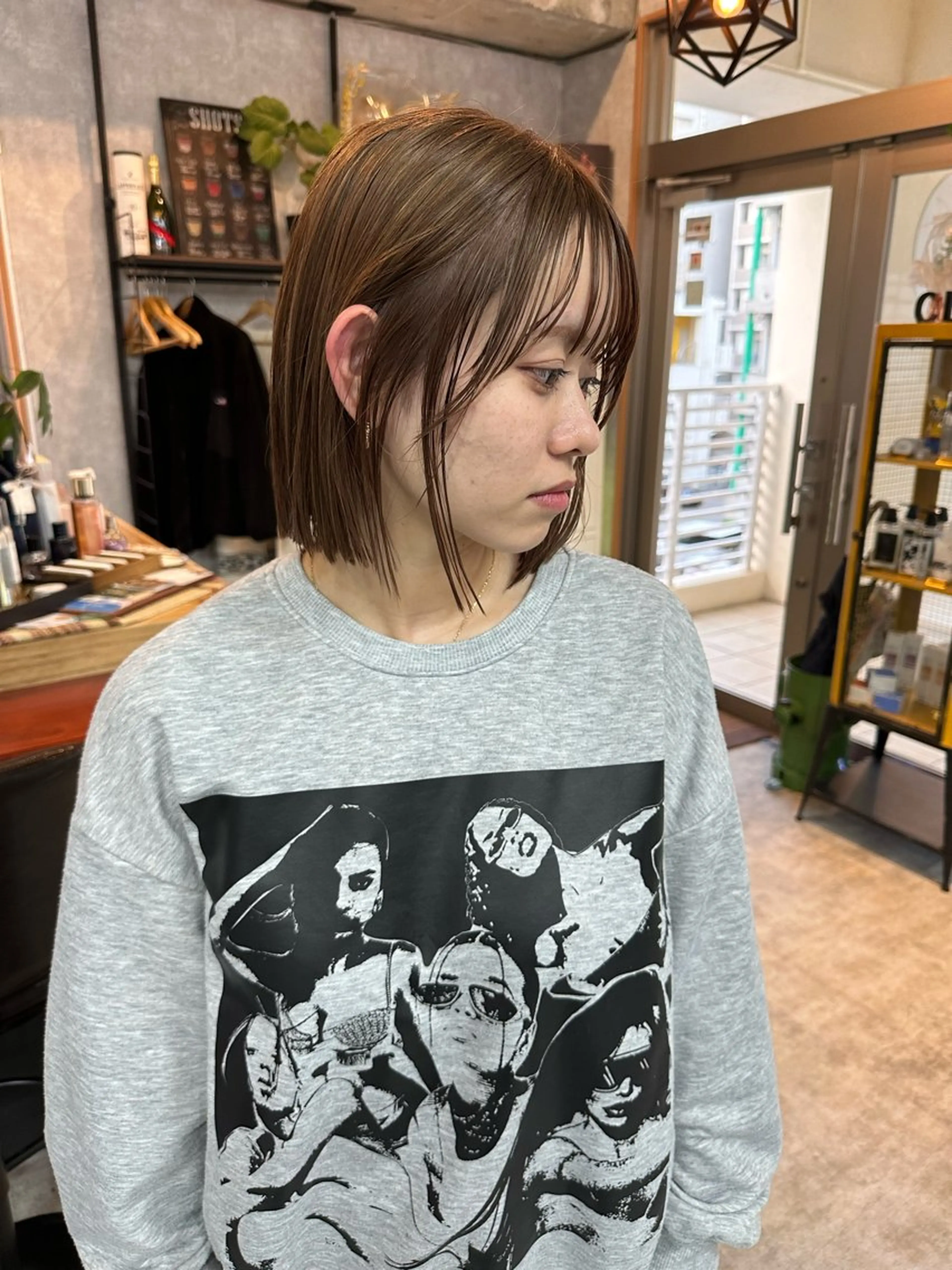 ショート 切りっぱなしボブ ショートボブ ハンサムショート 丸みショート ボブ カット ヘアカラー トリートメント モテ髪/ボブ/ショー ト/アダチフウトのヘアスタイル