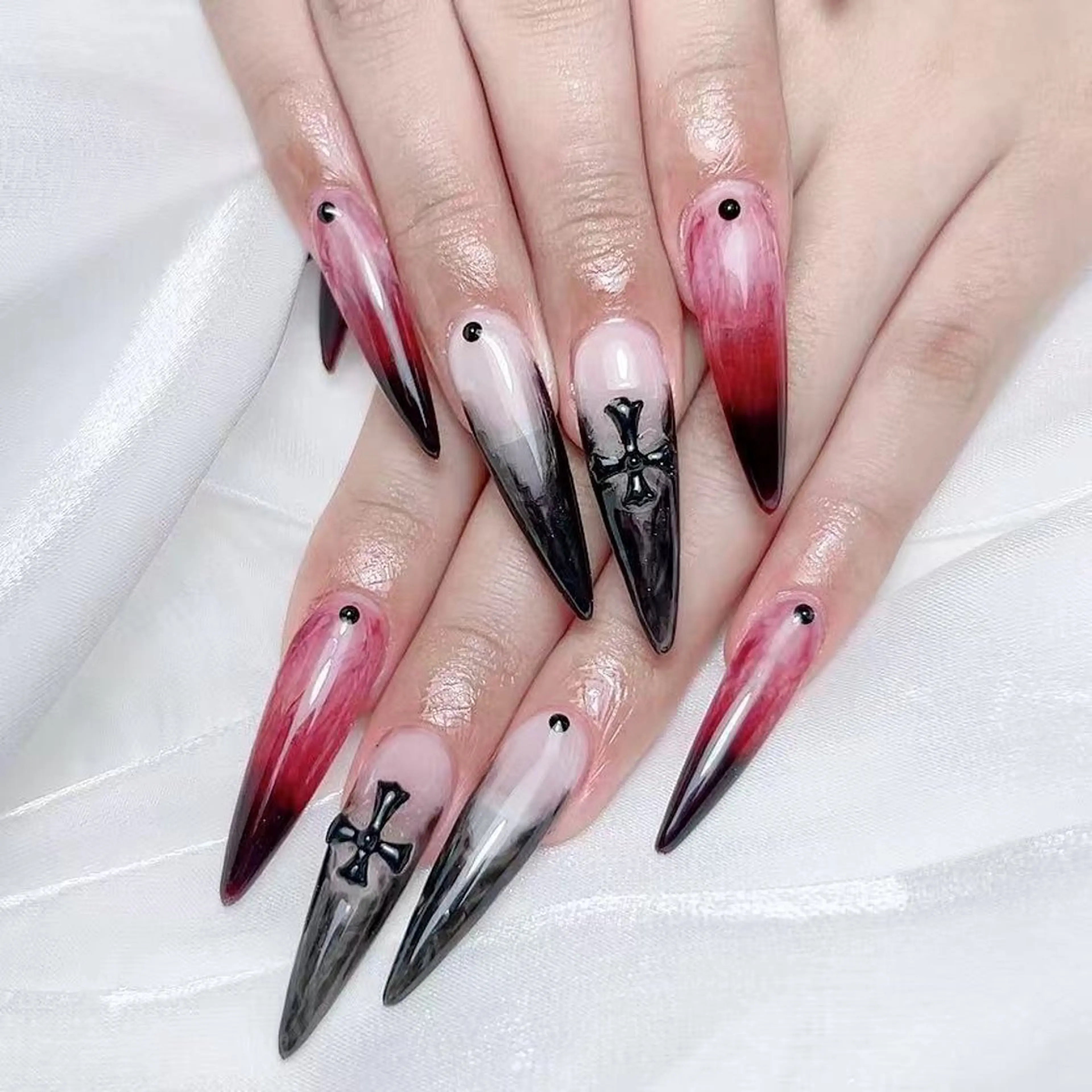ネイル 🎀Ｍ nails✨ ビューティーのネイルデザイン