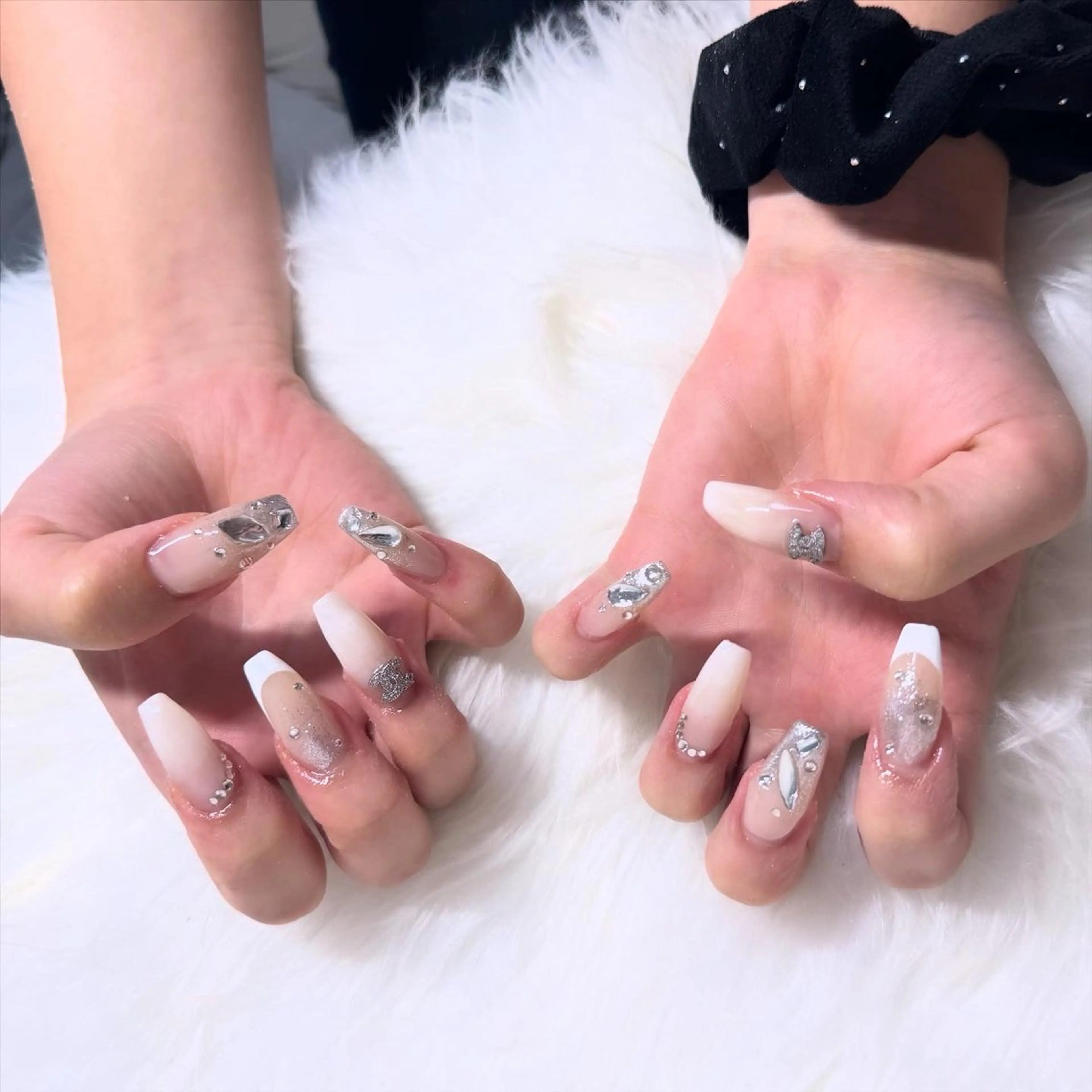 ロング ハンドネイル mao .のネイルデザイン