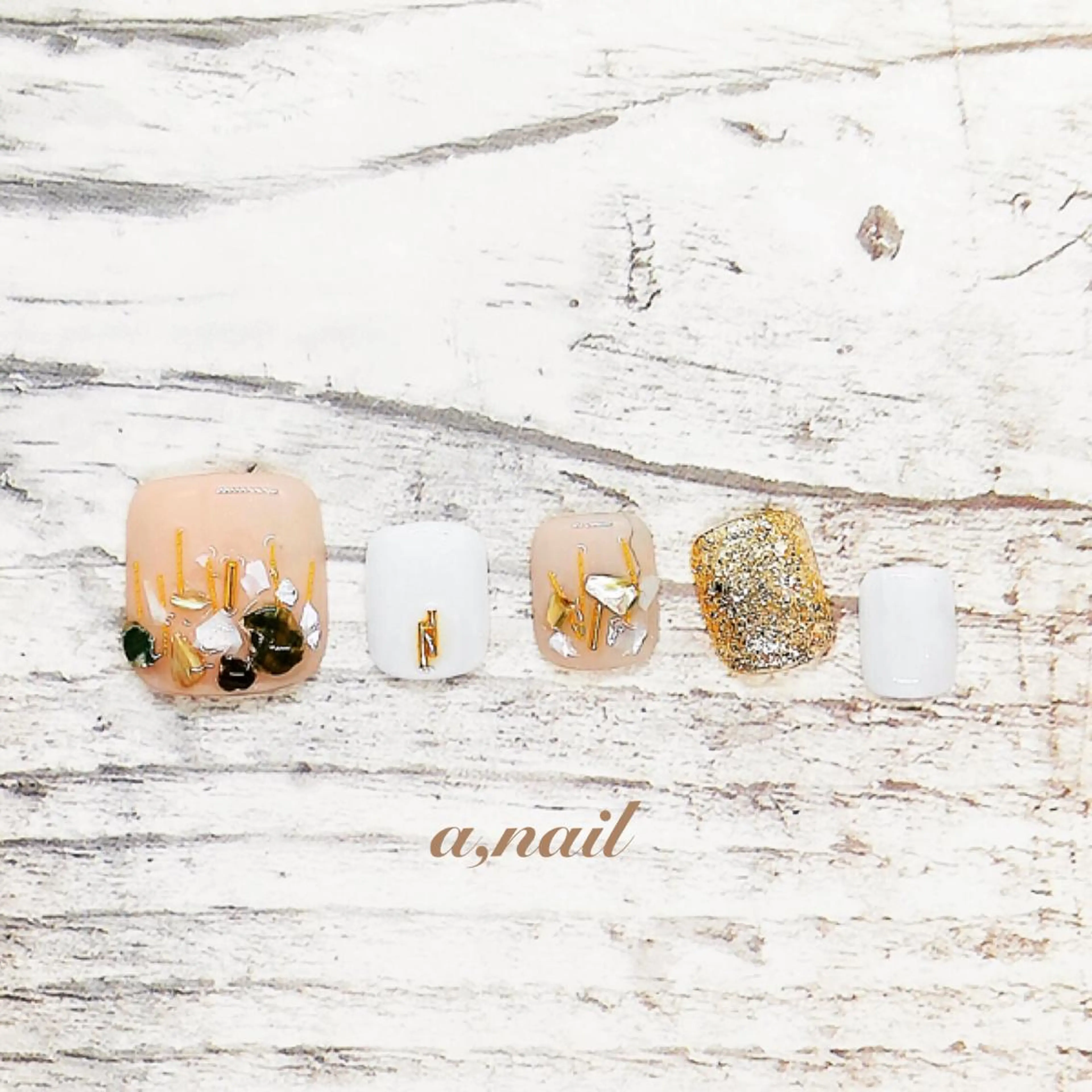 ネイル フットネイル ジェルネイル グラデーション オフィスネイル ワンカラーネイル フットネイル ネイルサロン エーネイルのネイルデザイン