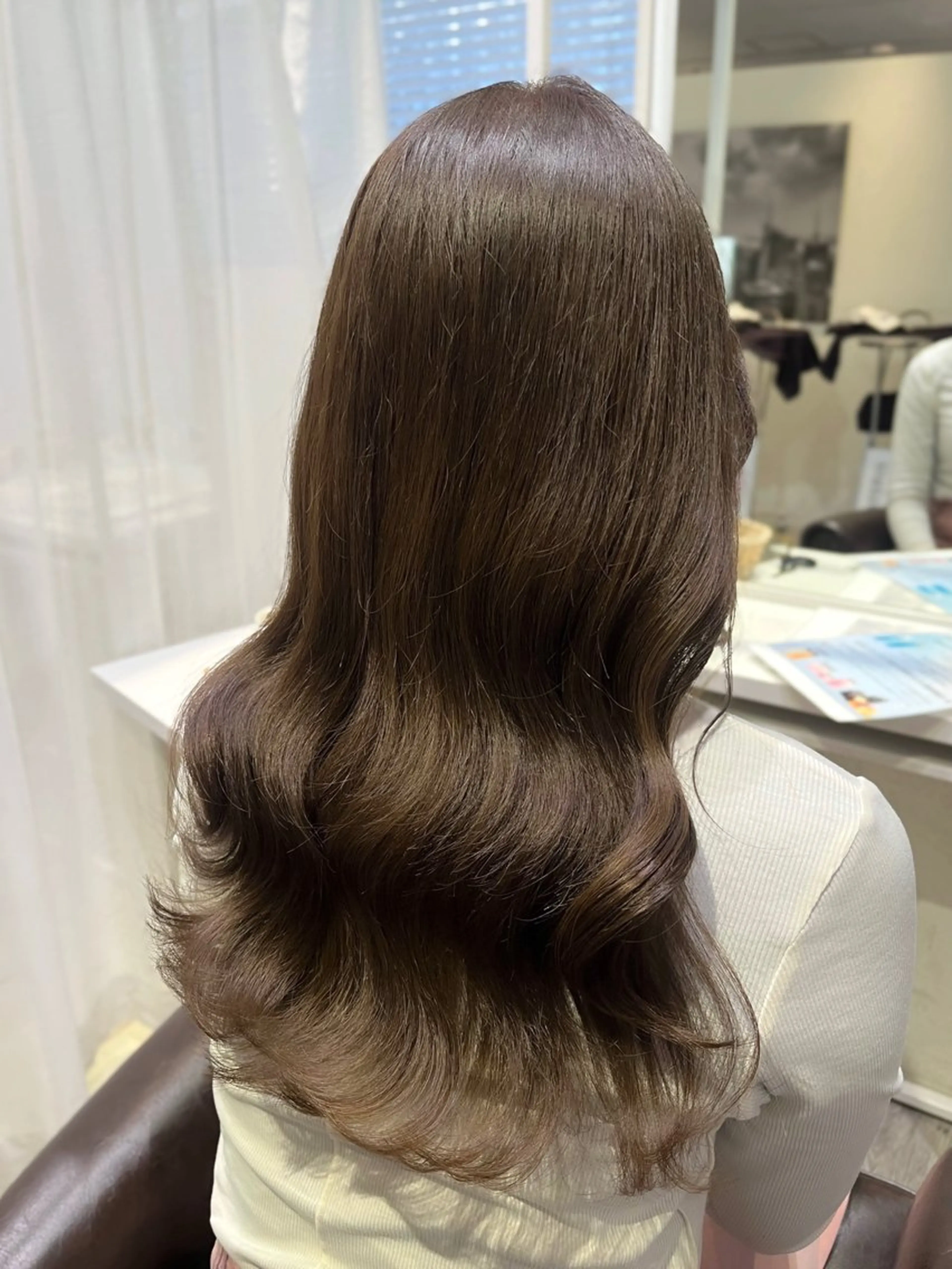 セミロング カラー GrandLink 福本梓のヘアスタイル