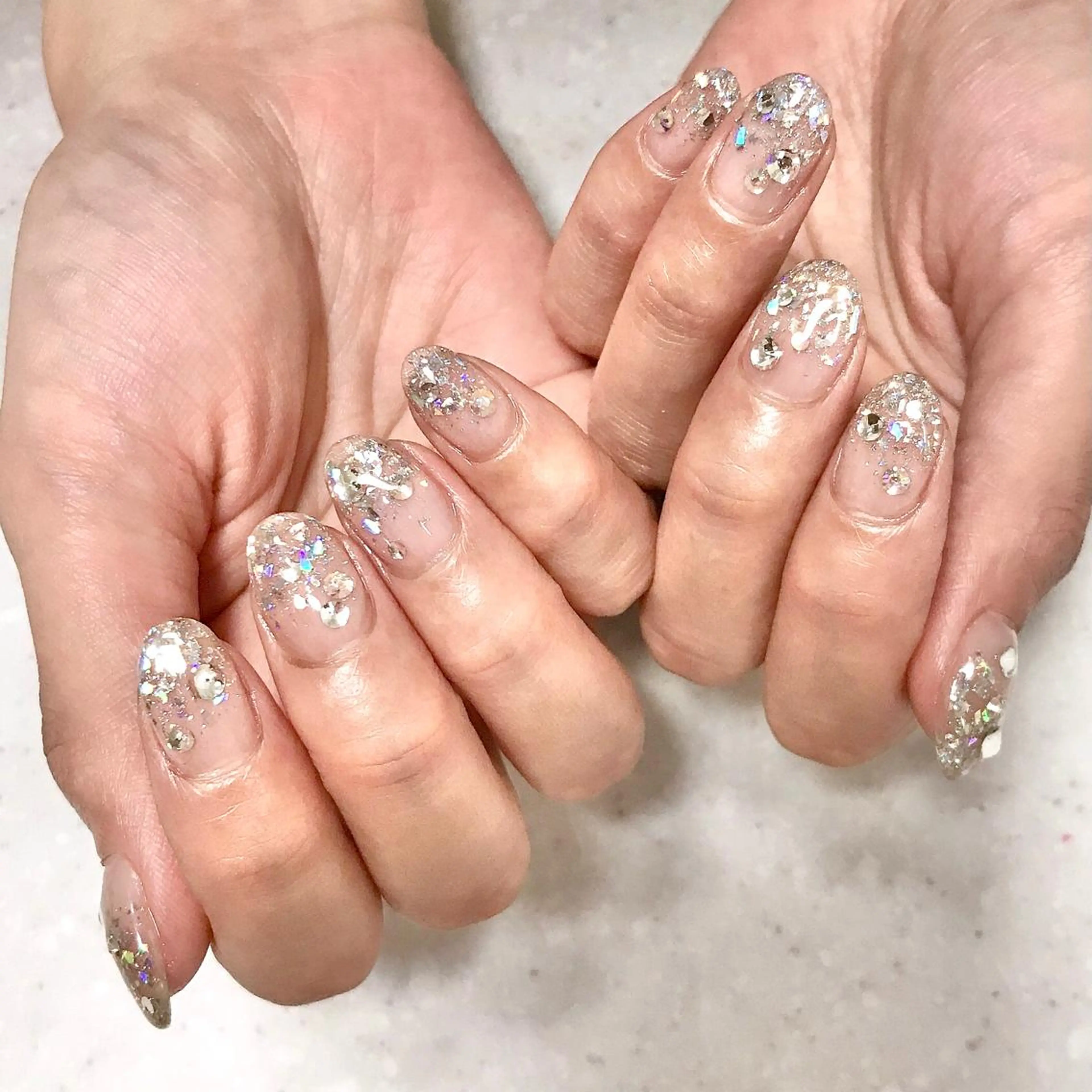 ネイル グラデーション キラキラネイル ラメ(グリッター) ラメグラデーション ストーンネイル ステラ marikominoのネイルデザイン