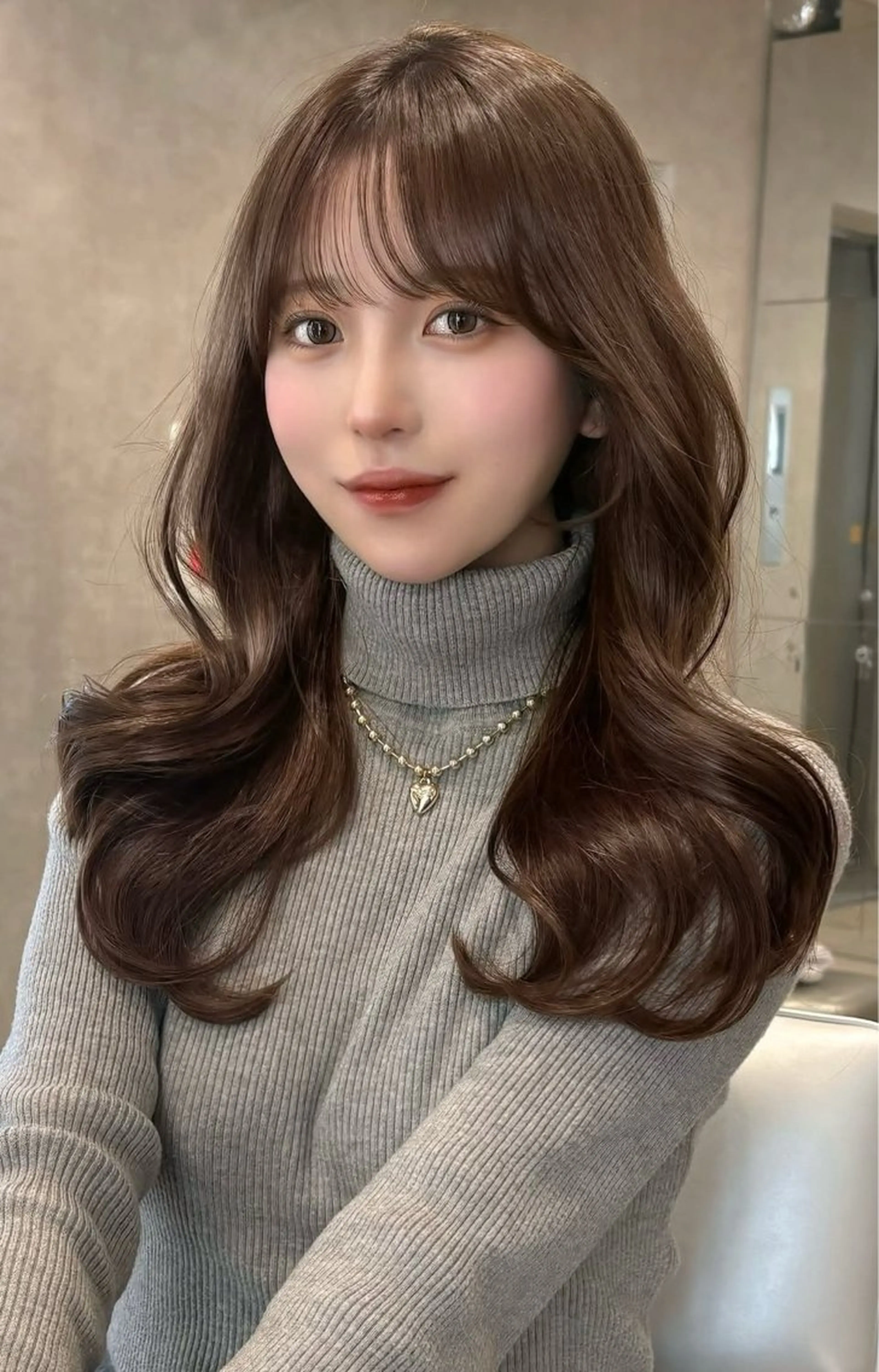 ロング ARMONY表参道店所属・韓国風レイヤーカラー ライムのヘアスタイル