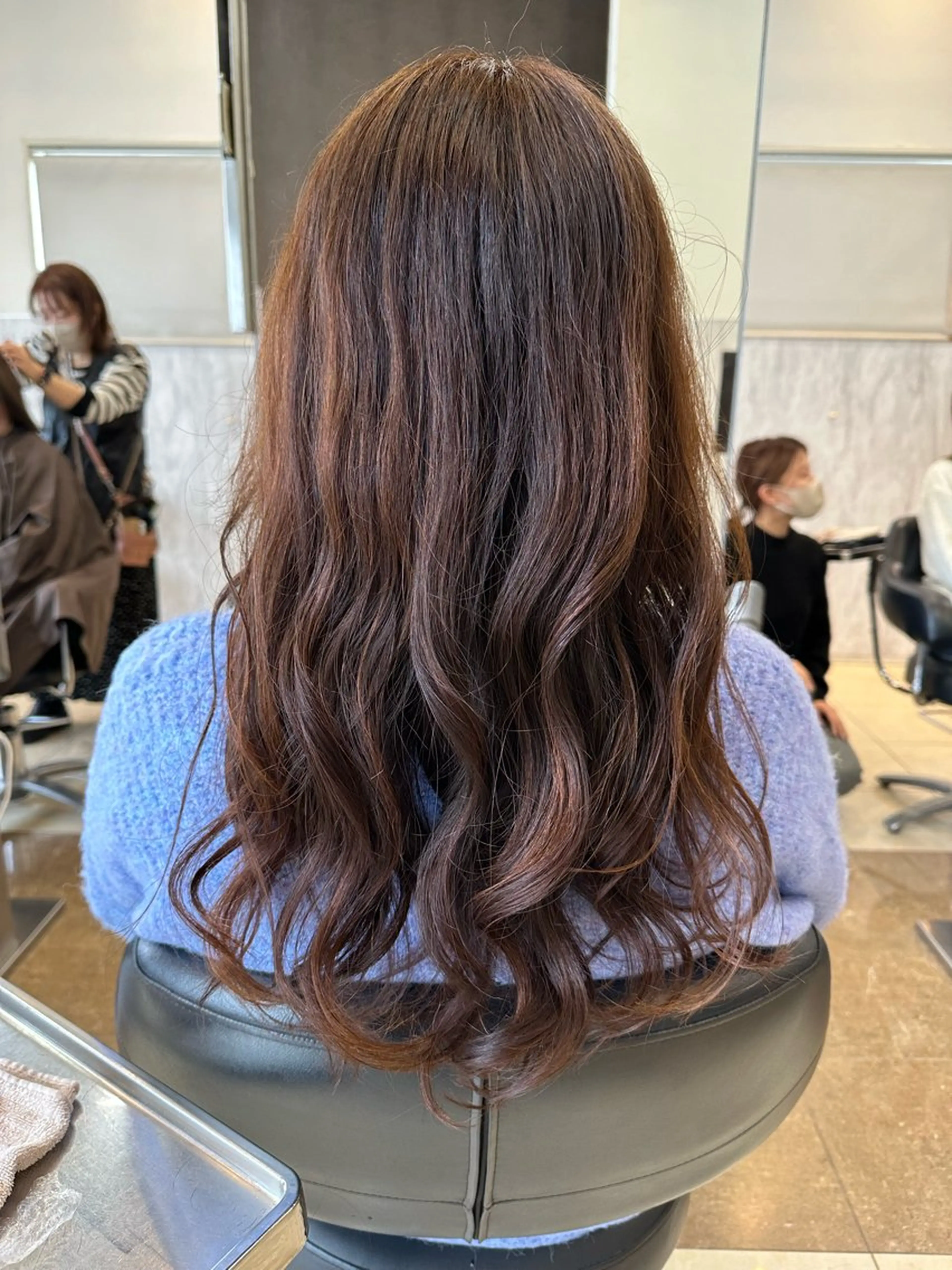 セミロング 斎藤 みくのヘアスタイル