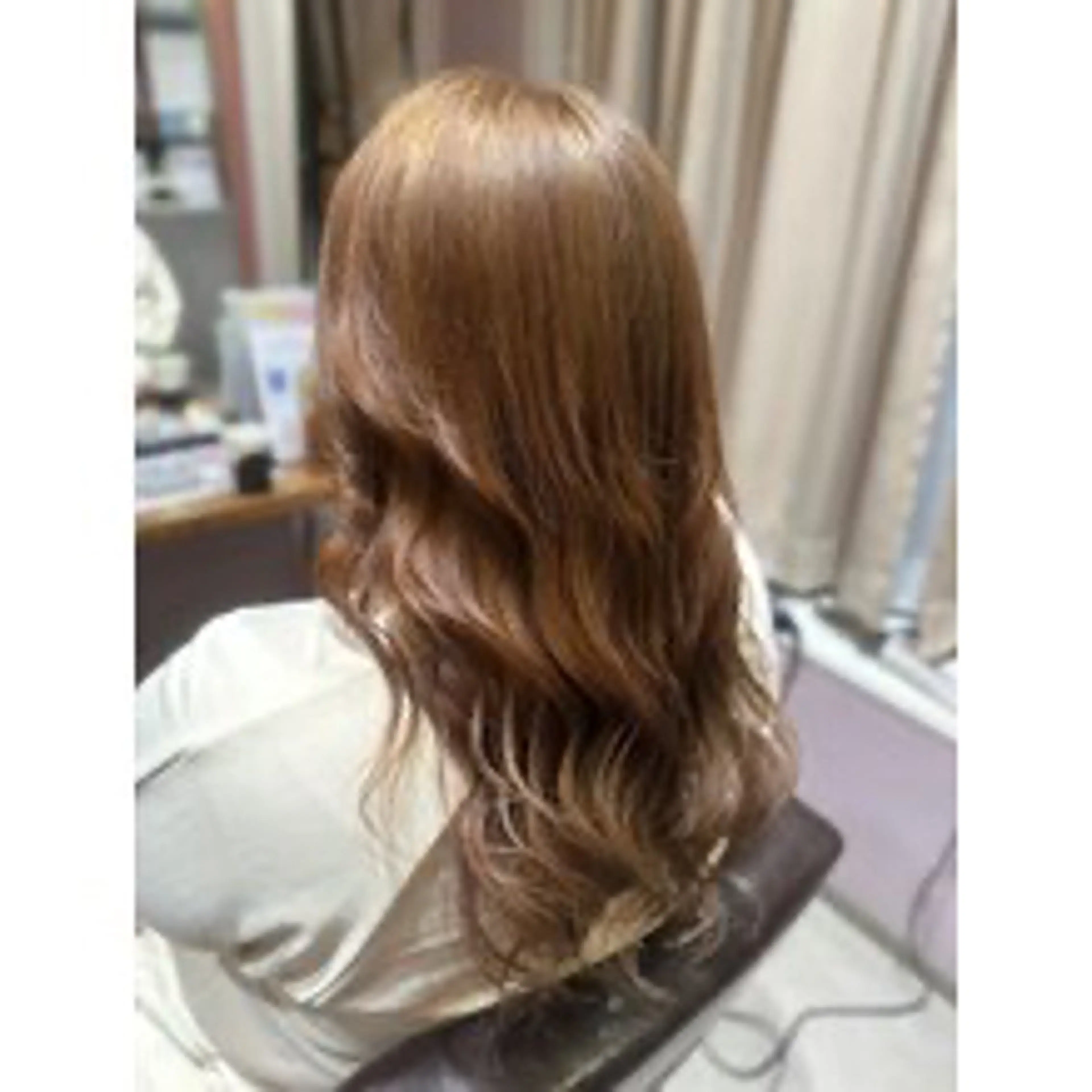 カラー ヘアカラー 梶 瑞希のヘアスタイル