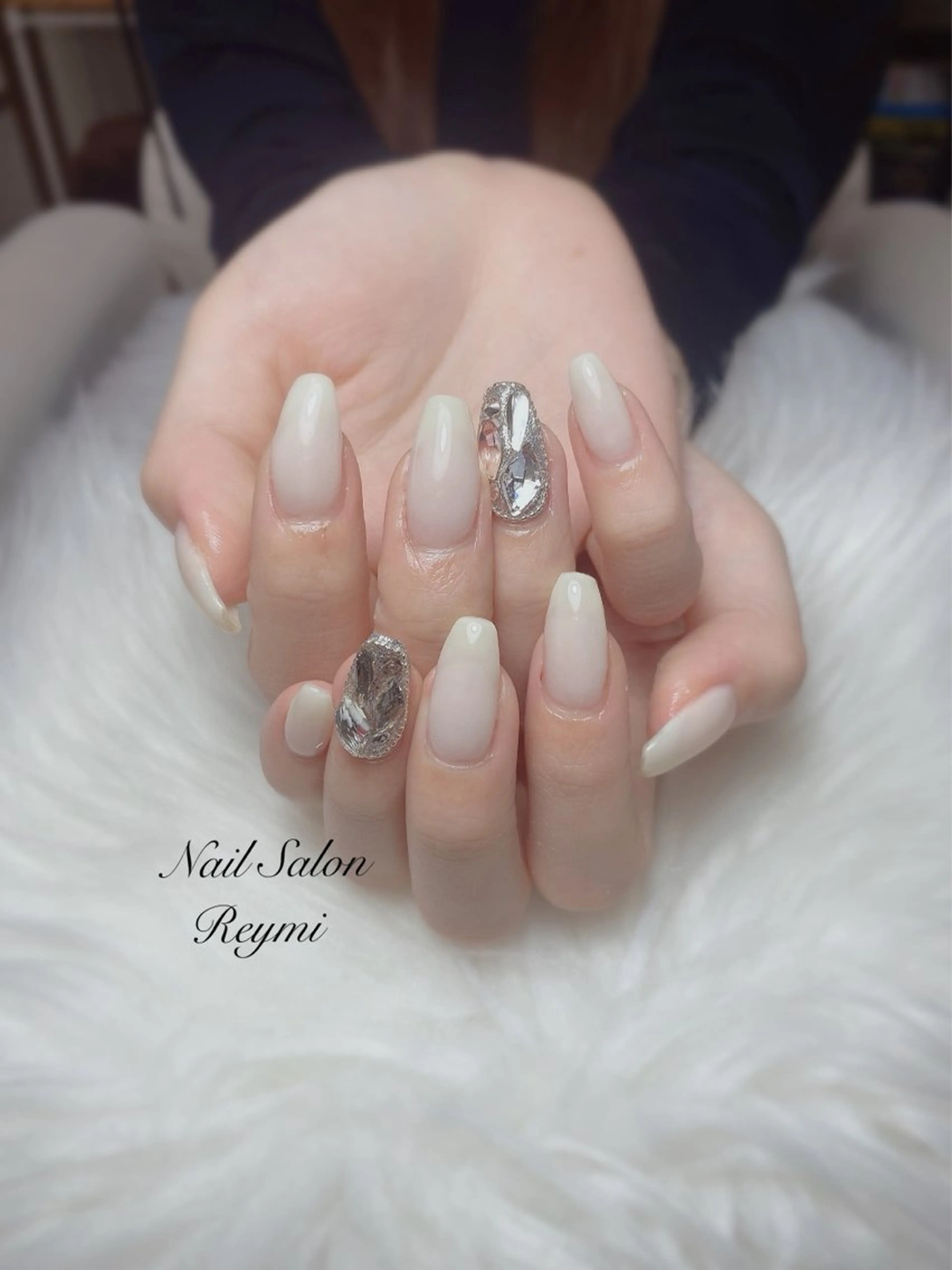 ネイル ハンドネイル 佐藤 帆乃香のネイルデザイン