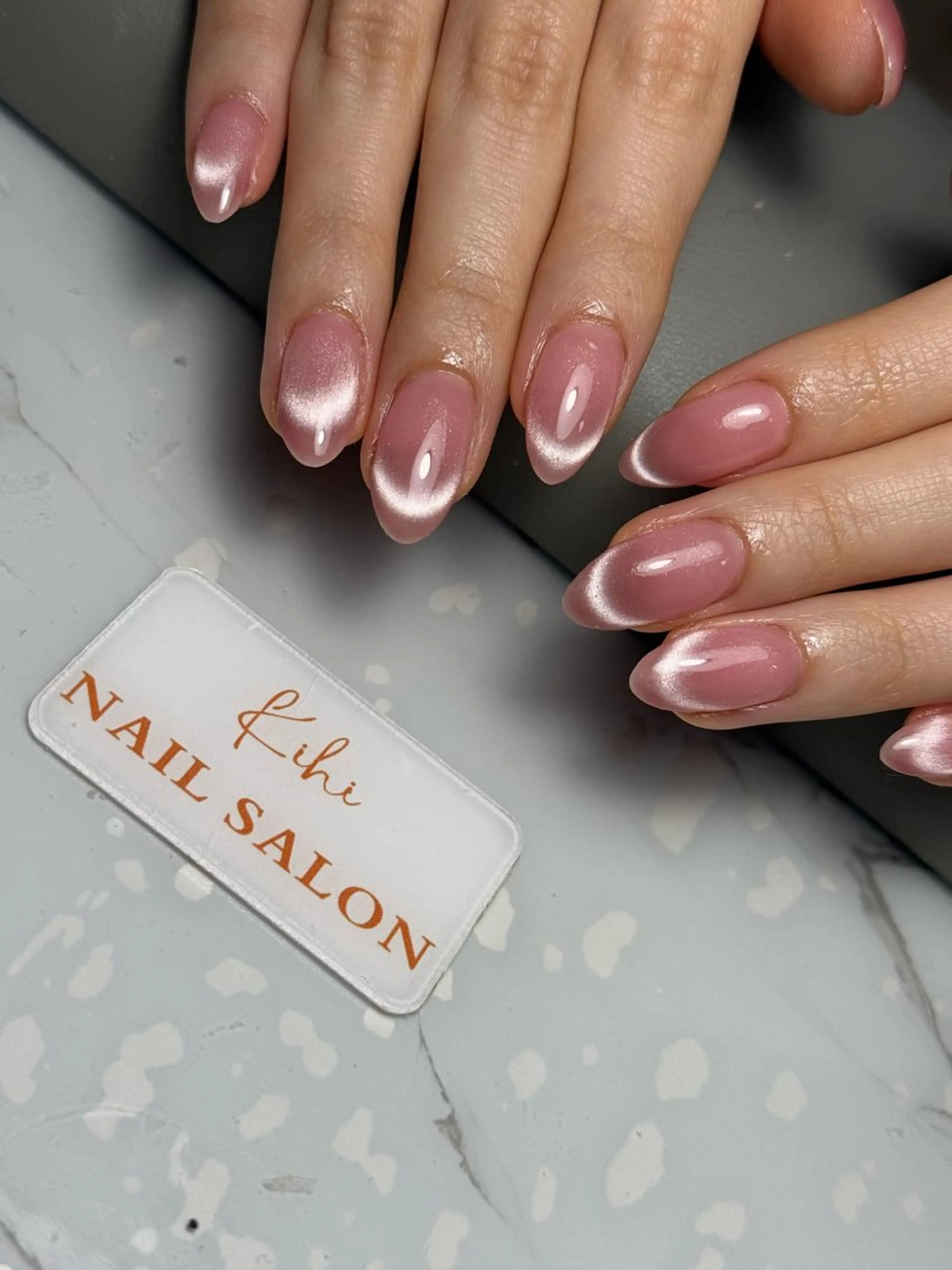 ネイル アートネイル フレンチネイル ジェルネイル グラデーション 韓国ネイル ハンドネイル 💕鈴木ユリ パラジェル/オフ無料のネイルデザイン