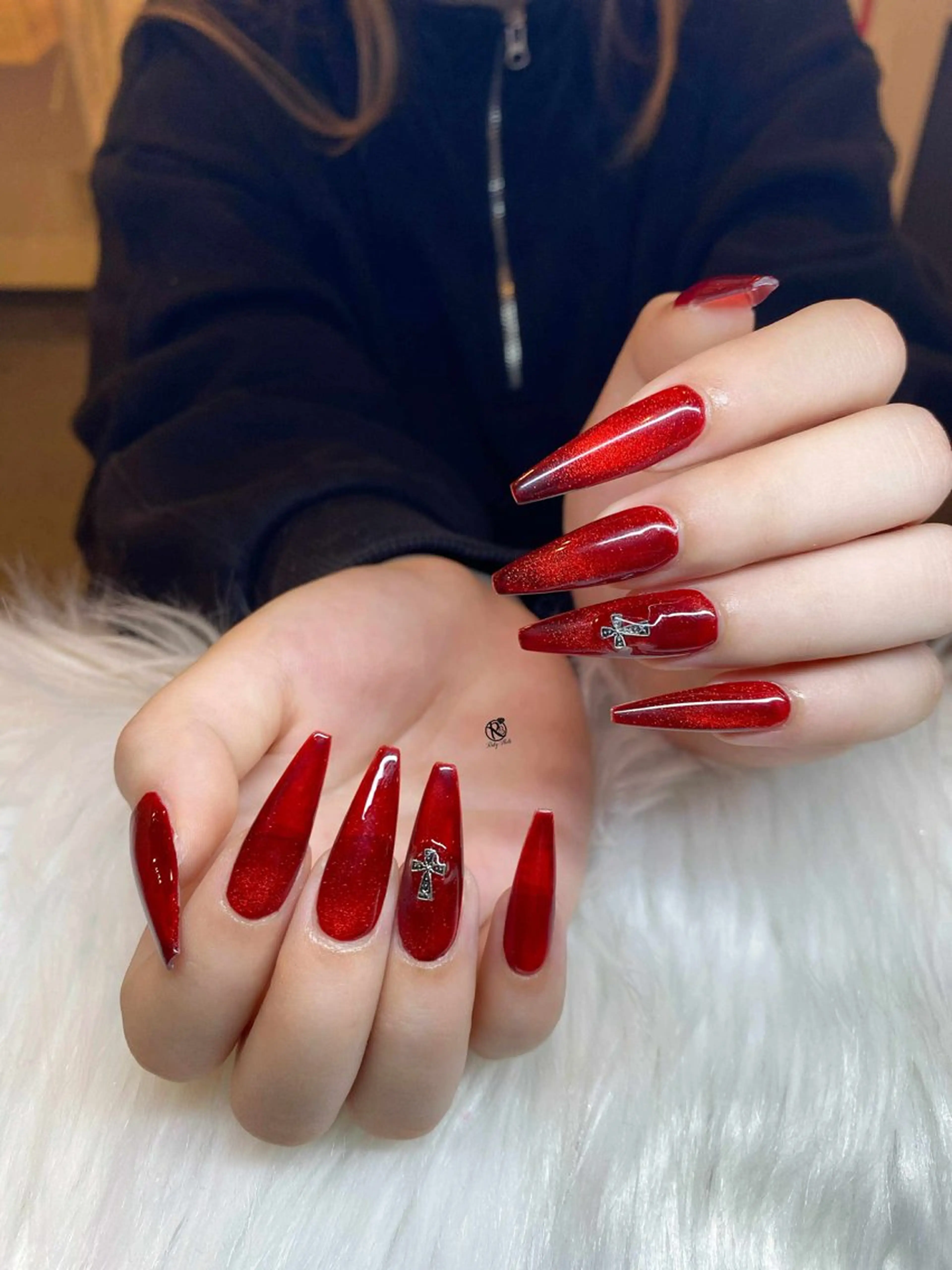 ネイル ボルドー ブラウン チークネイル ドット フットネイル ハンドネイル チェリネイルサロン 霞ヶ関のネイルデザイン