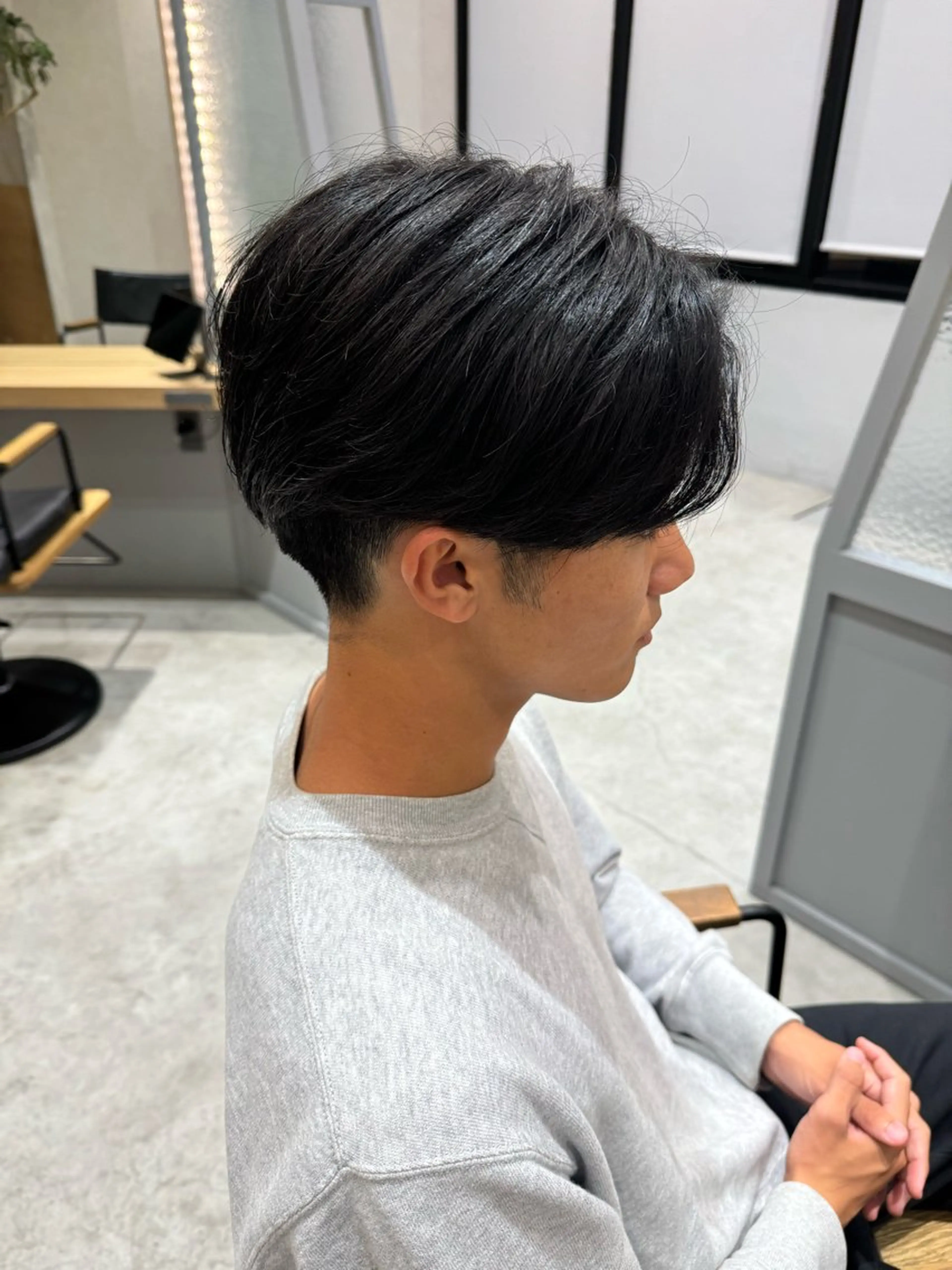 メンズ パーマ 保坂 瞭のヘアスタイル
