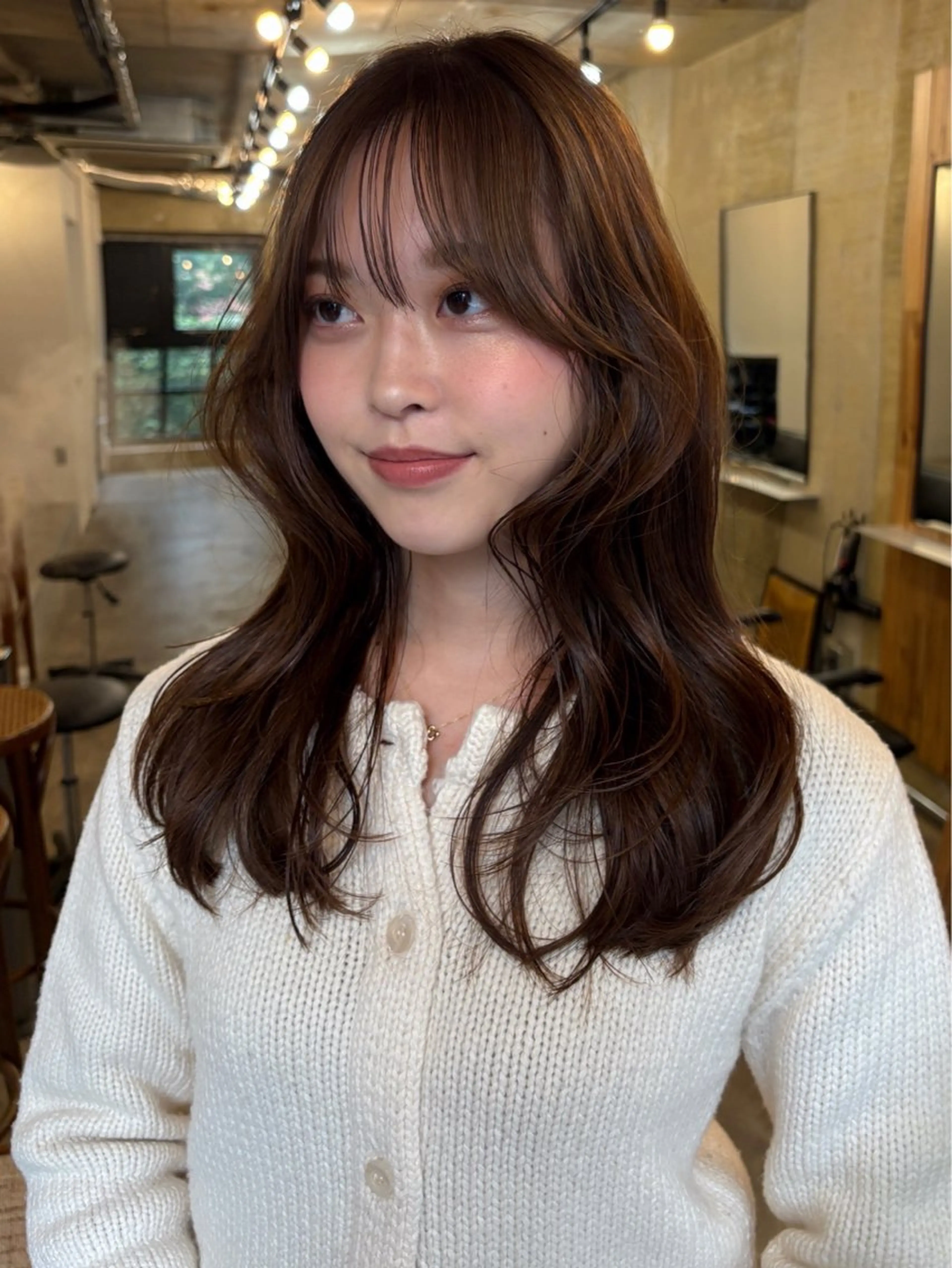 セミロング 柳瀬 和香奈のヘアスタイル