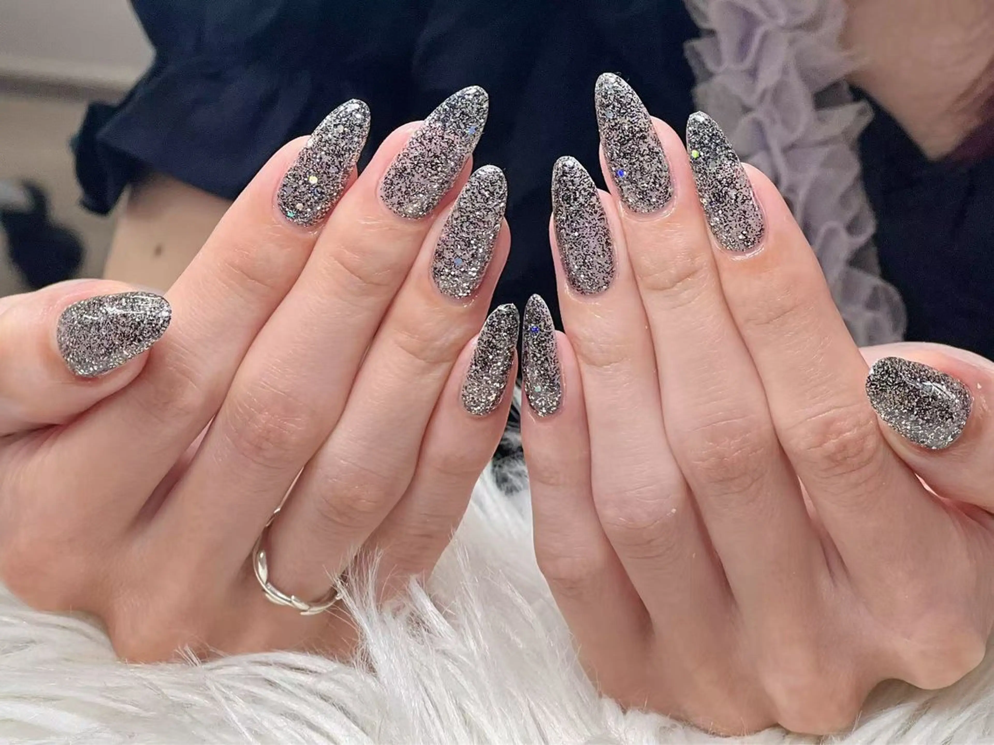 メンズ ネイル アートネイル フレンチネイル ジェルネイル キラキラネイル パラジェル ハンドネイル Bloom スカルプ専門店のネイルデザイン