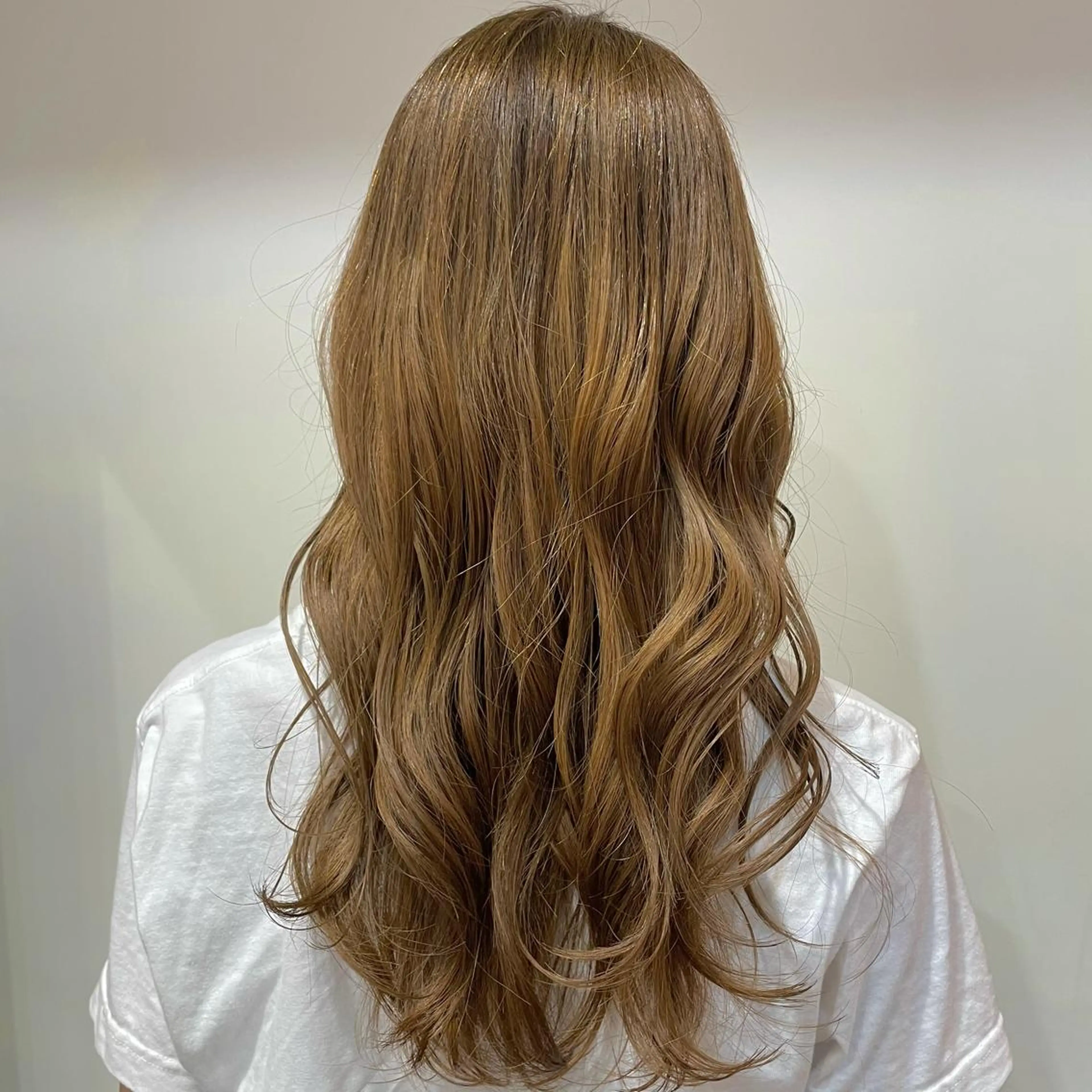 ロング カラー ヘアアレンジ REONA🪽✨薬院 レイヤーカット🫧のヘアスタイル