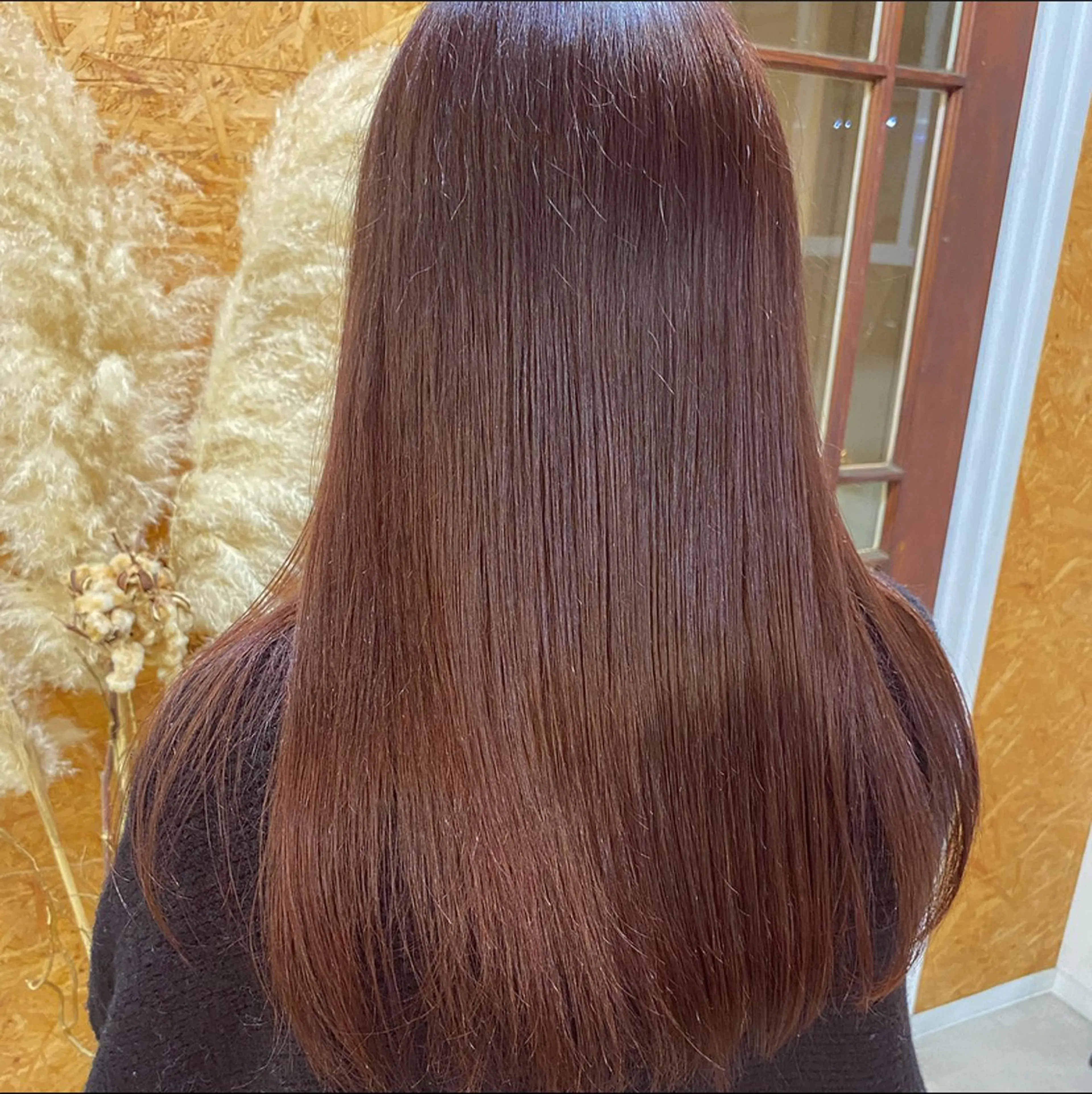 ロング カラー ブラウンカラー SOHO サラのヘアスタイル