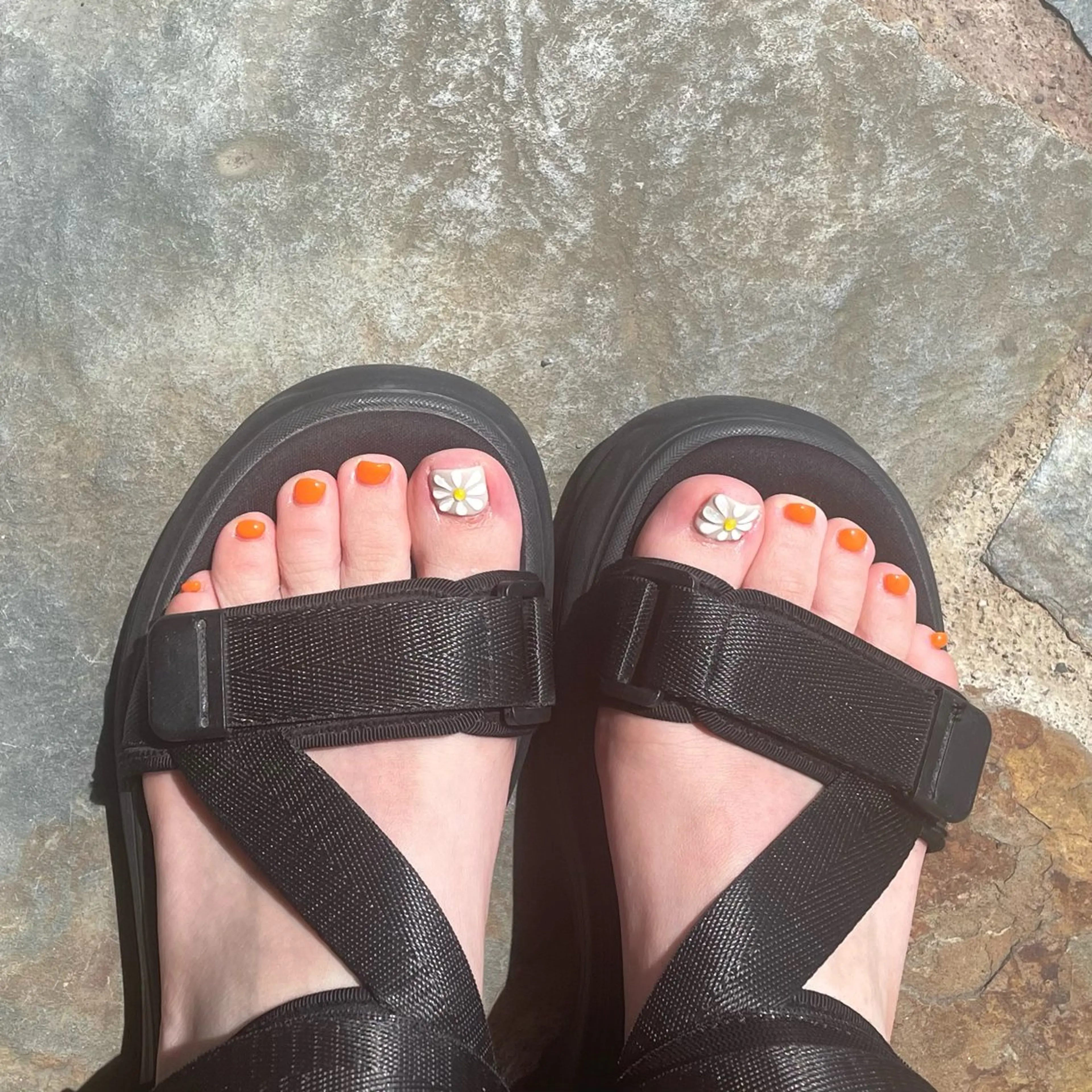 ネイル フットネイル Angelique 平形/高崎のネイルデザイン