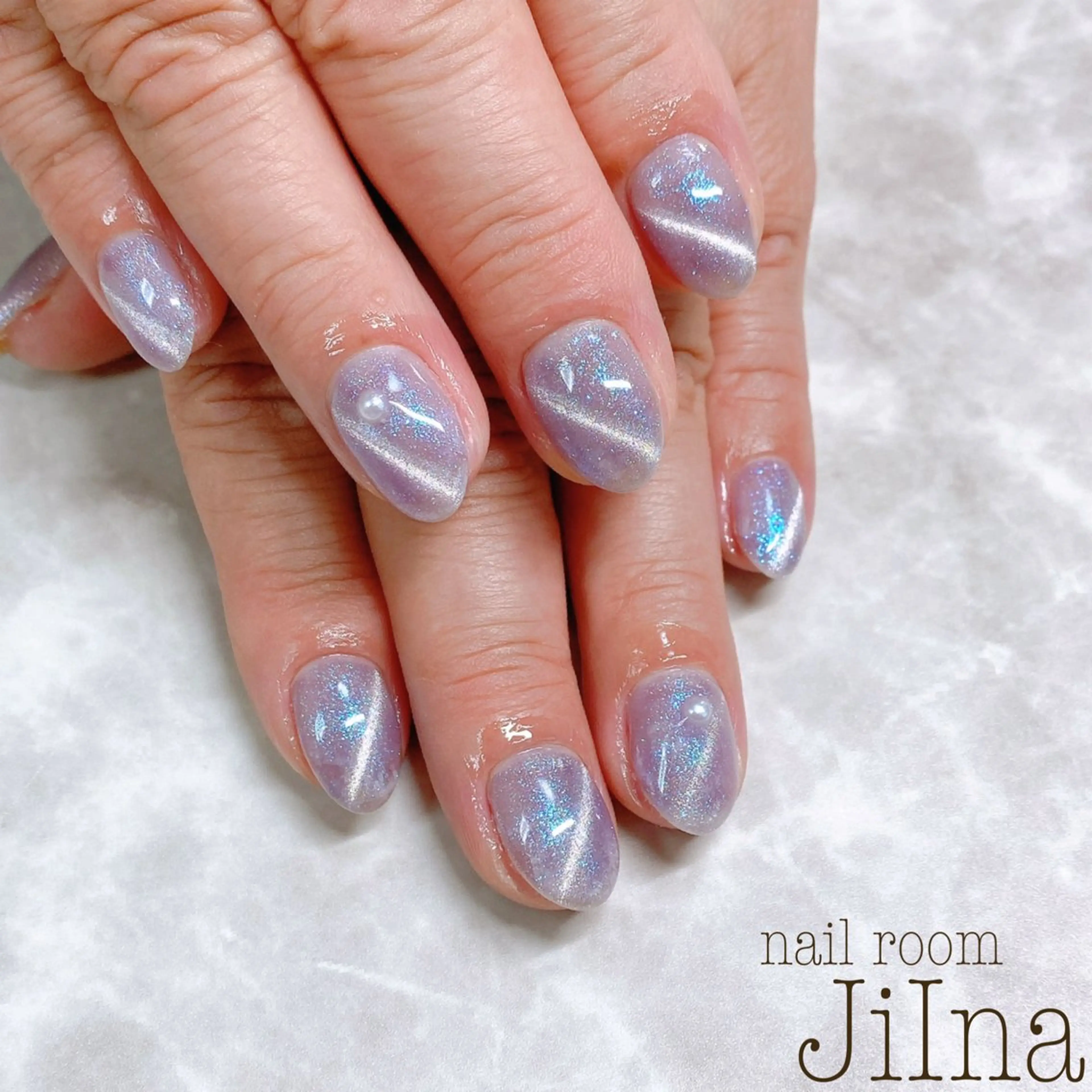 ネイル マグネットネイル マグネットワンカラー ワンカラーネイル JiIna nailのネイルデザイン