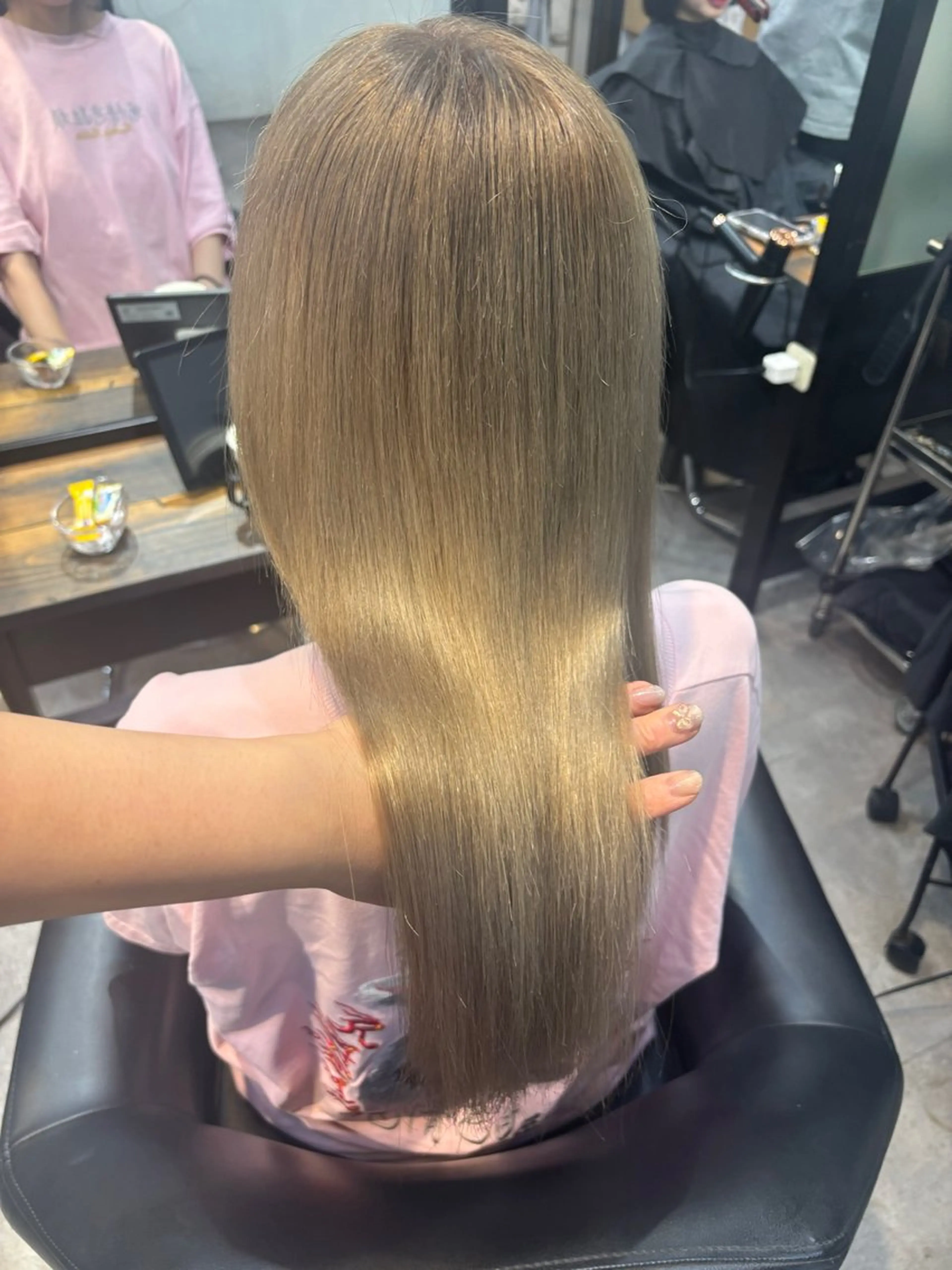 ロング カラー ヘアカラー ✨最安値✨エクステ カラー🌼つきな🌼のヘアスタイル