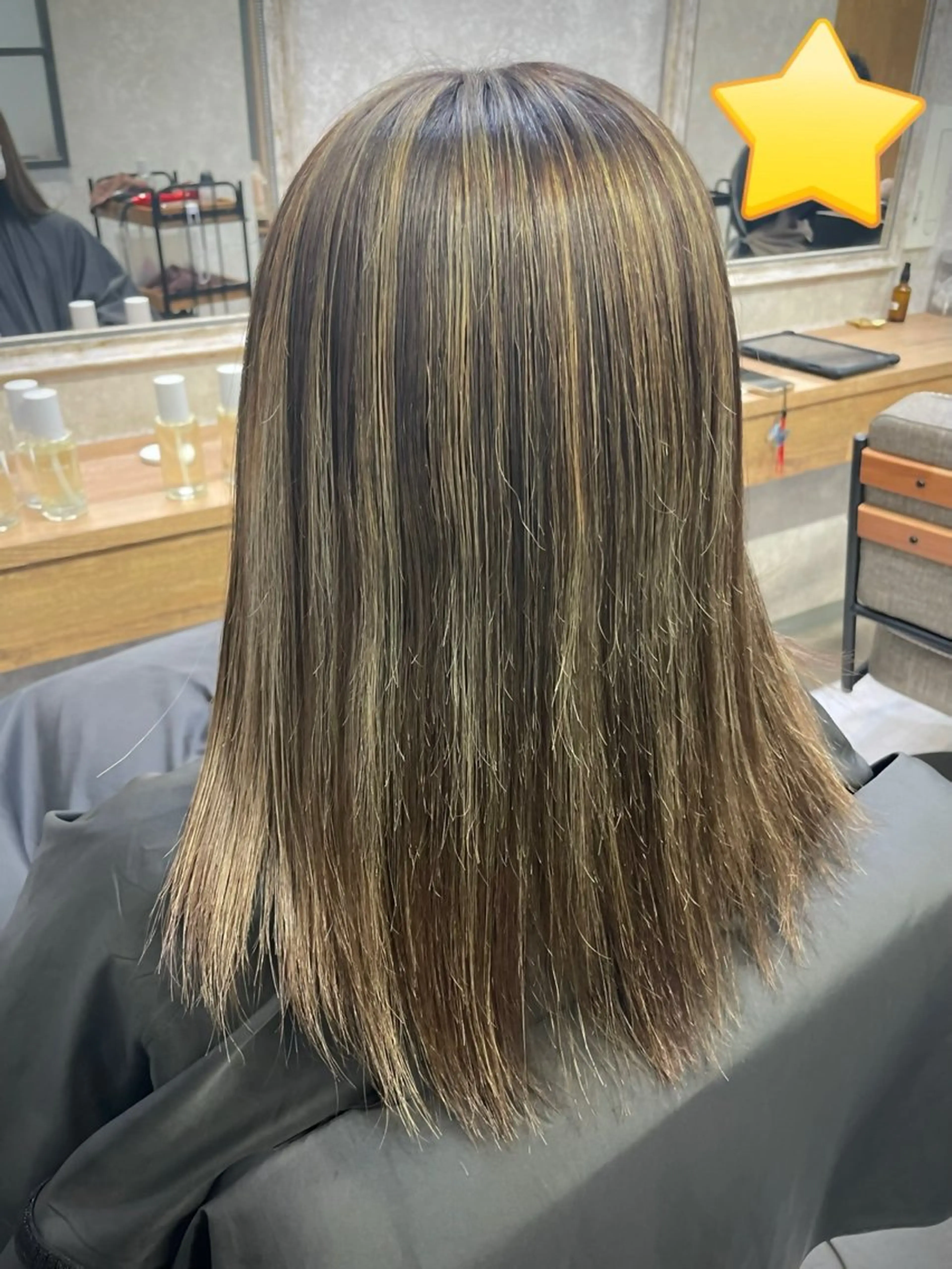 セミロング カラー ヘアカラー ツヤちゅるカラー✮ すずなのヘアスタイル