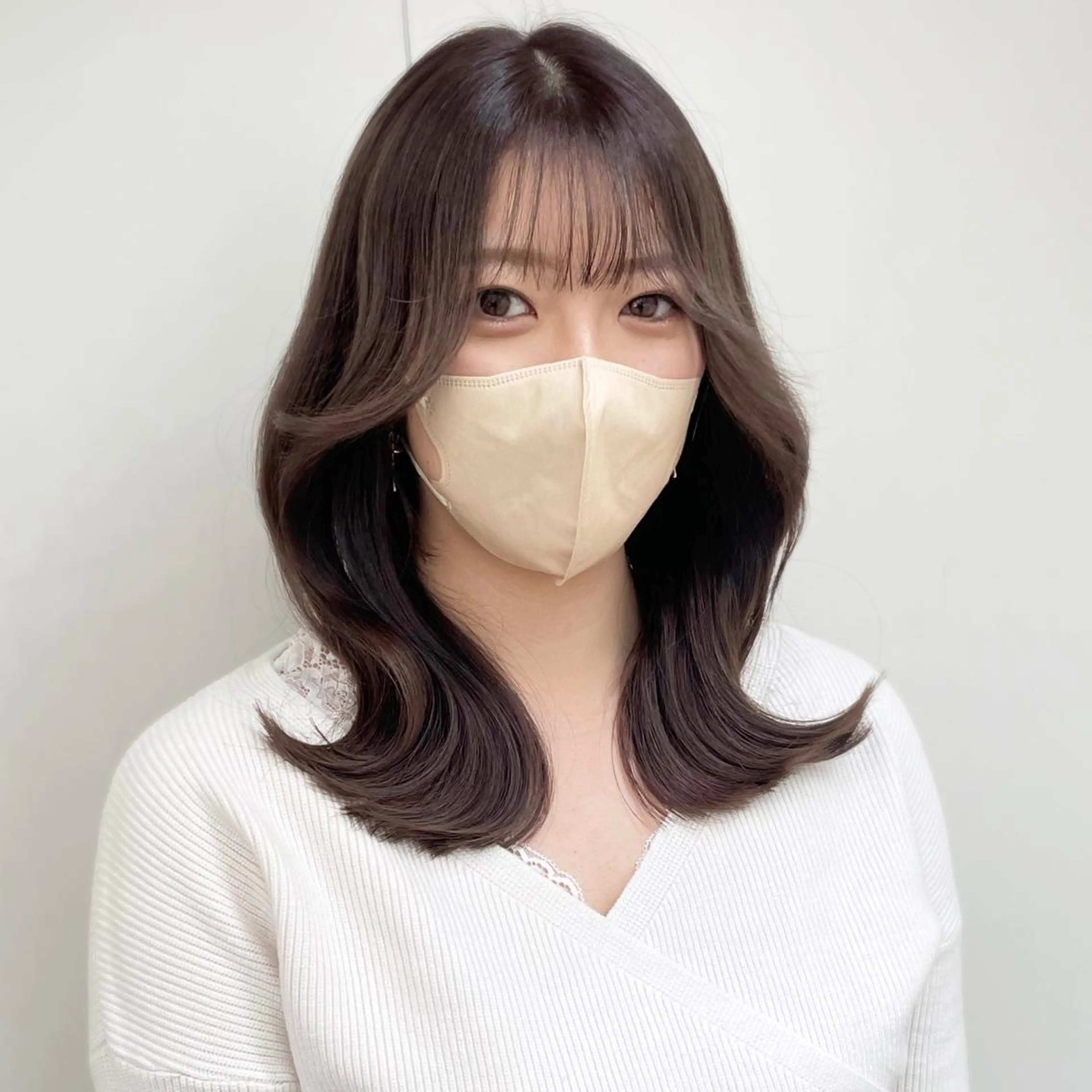 セミロング カラー くびれヘア エギョモリ 顔まわりレイヤー 顔周りカット ヨシンモリ カット ヘアカラー トリートメント 🦋韓国系指名No1 店長/圓山 祐也🦋のヘアスタイル