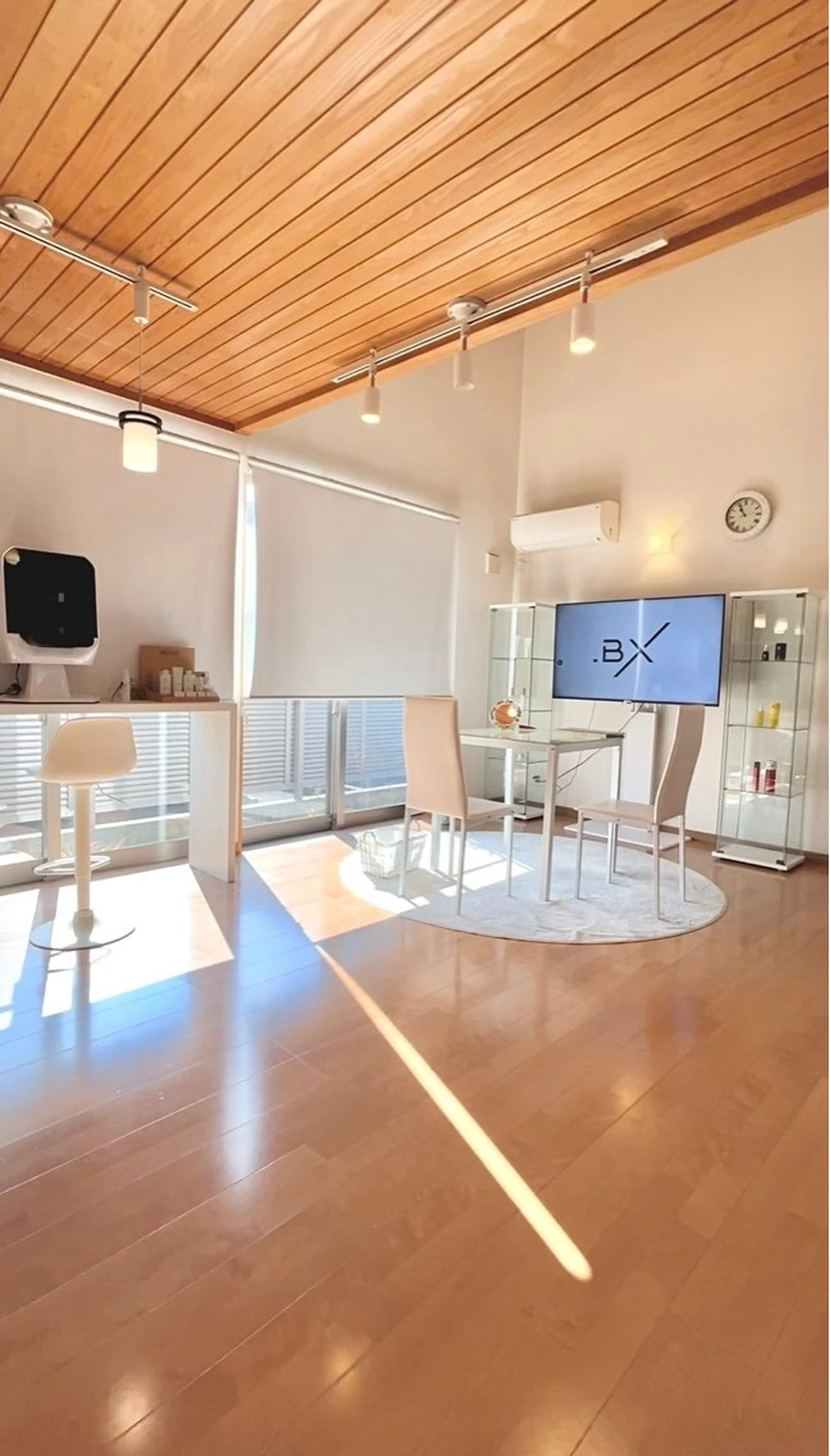 エステ エステサロン .BX新人スタッフのエステ・リラクイメージ