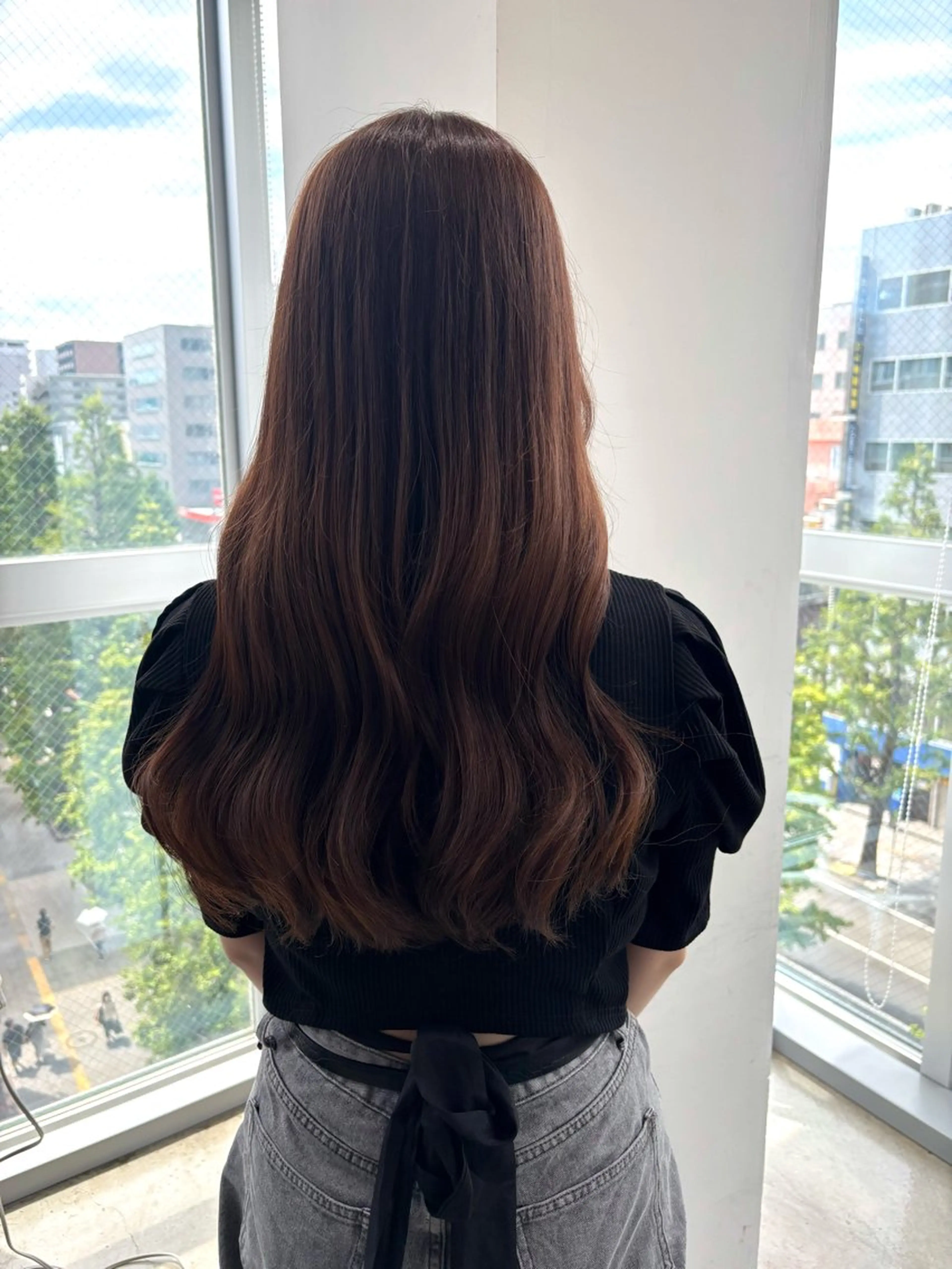 ロング カット ヘアカラー 伊藤 優花のヘアスタイル