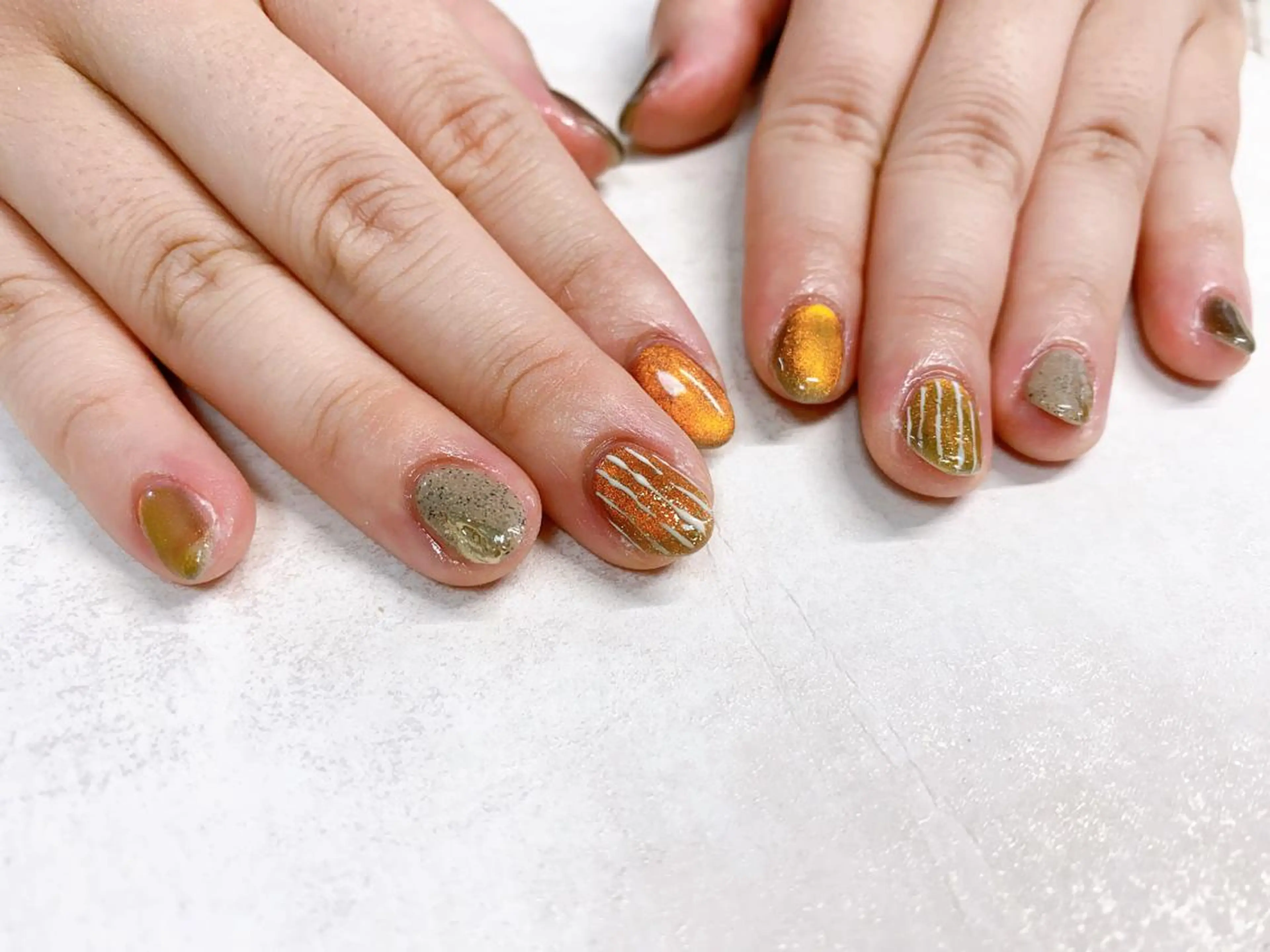 ネイル オーロラネイル フラワーネイル フットネイル フレンチネイル ジェルネイル mogunail &blowのネイルデザイン