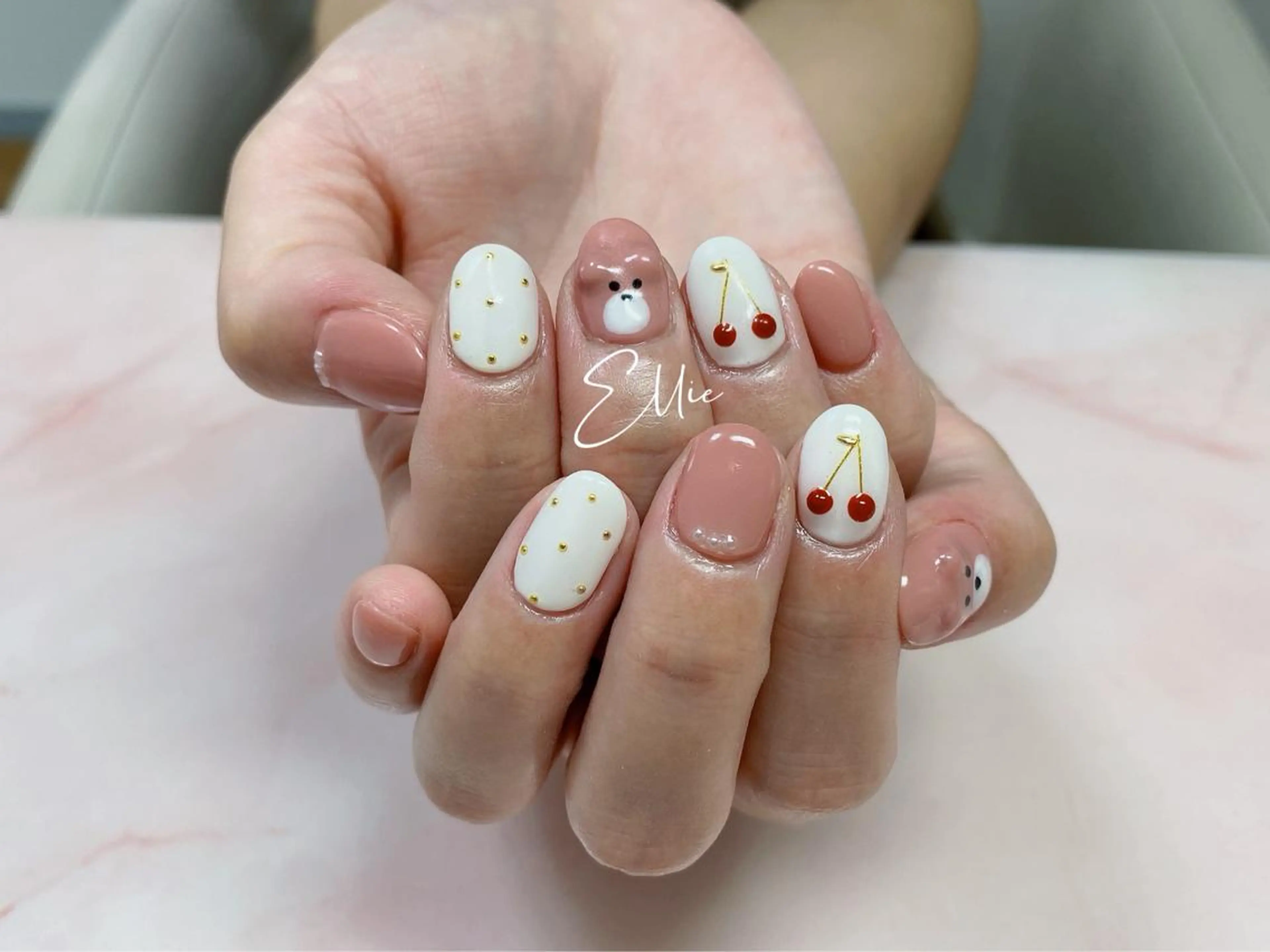 ネイル ハンドネイル ハンドケア 閨匠ビューティサロン 新橋店♡Ellieのネイルデザイン