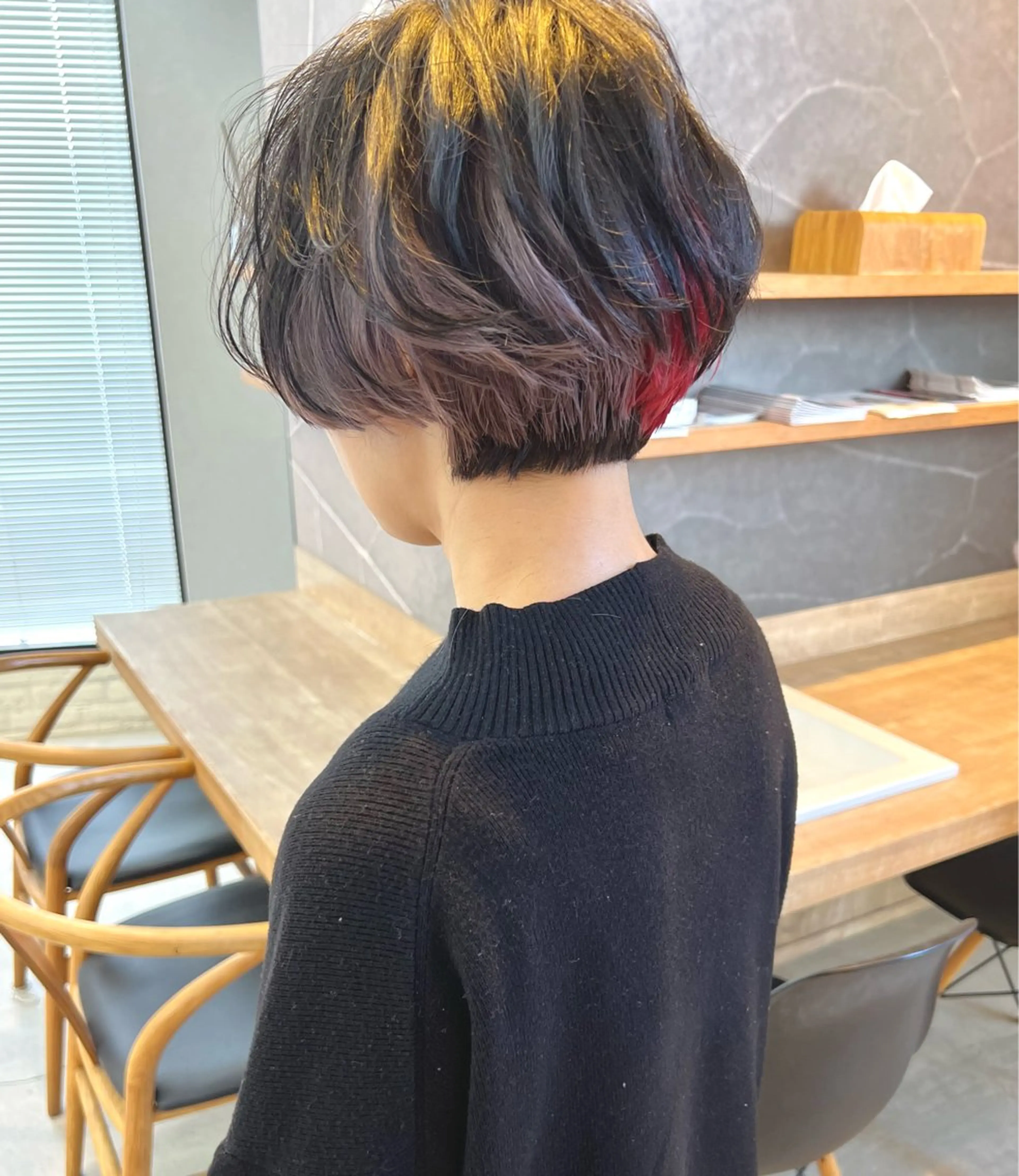 ショート カラー カット ヘアカラー 池本 勇大のヘアスタイル