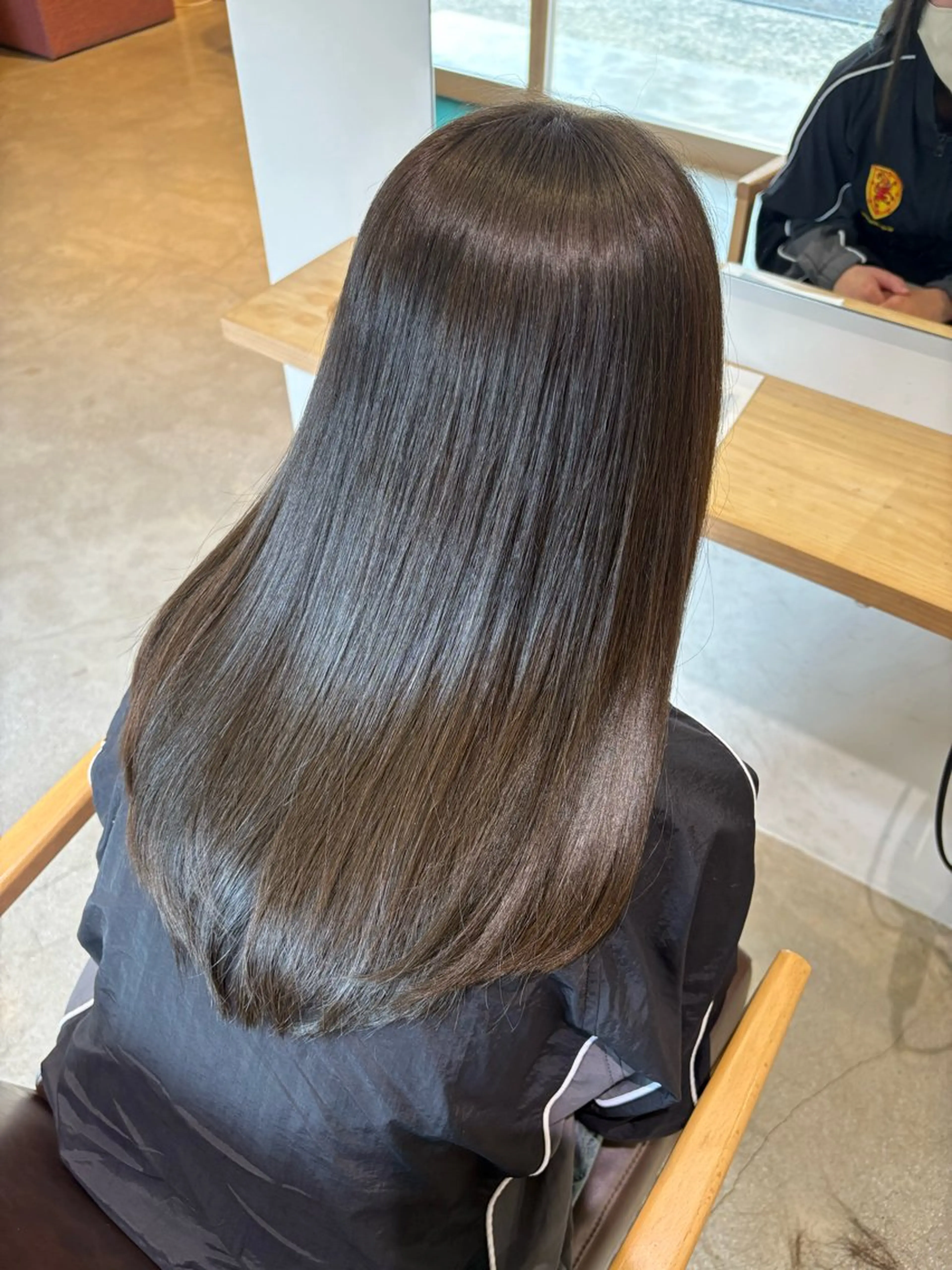 ロング カラー ブリーチ 透明感カラー ダブルカラー イヤリングカラー インナーカラー カット 縮毛矯正 ヘッドスパ 【SASE】大人上品 💍/ユウガ⭐️のヘアスタイル