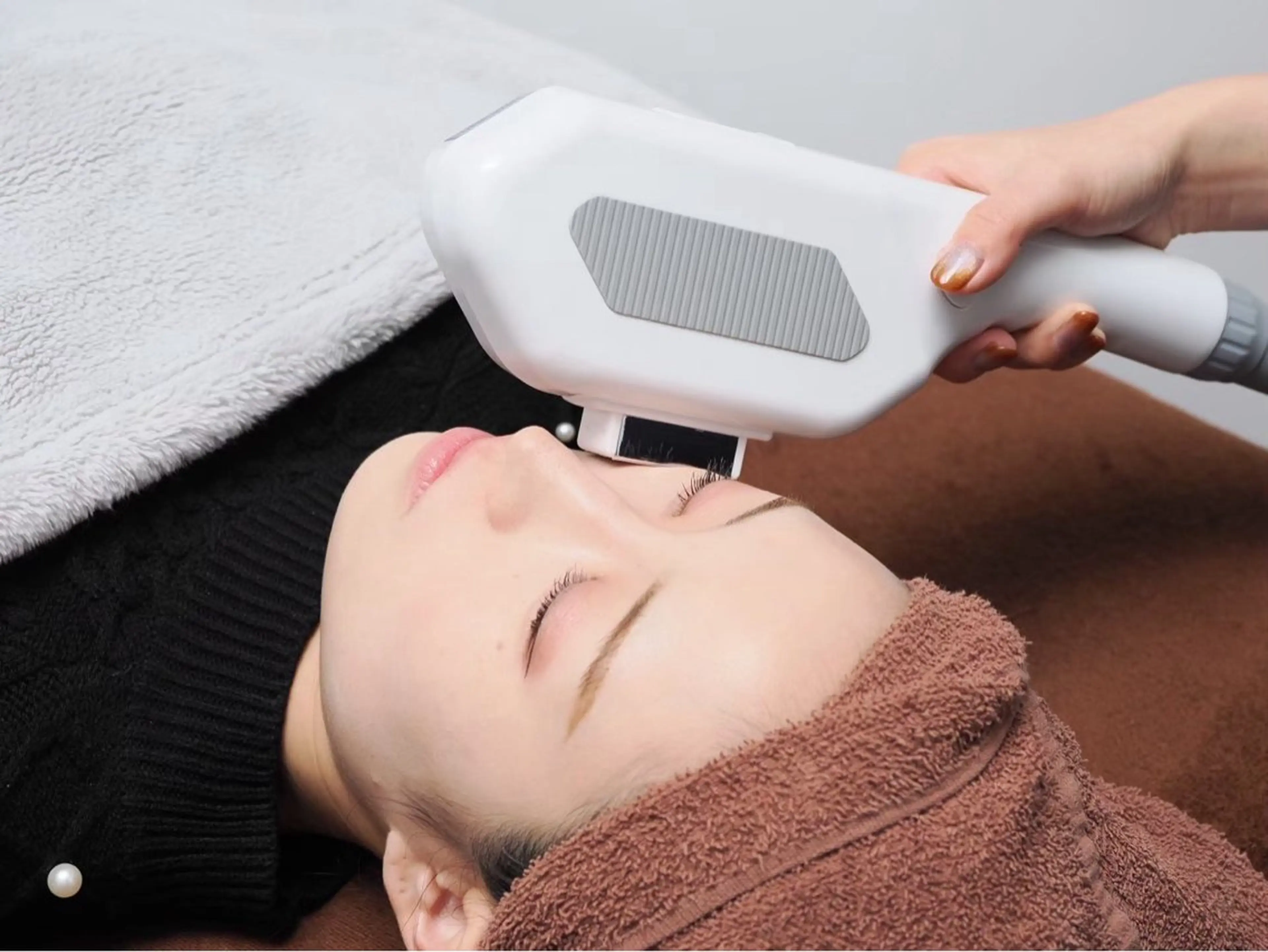 つるすべ美肌脱毛🧖♀️お顔の産毛をなくしお肌触りトーンUP❣️❣️幹細胞洗顔パック&スチーム&コラーゲンで保湿🧴の写真