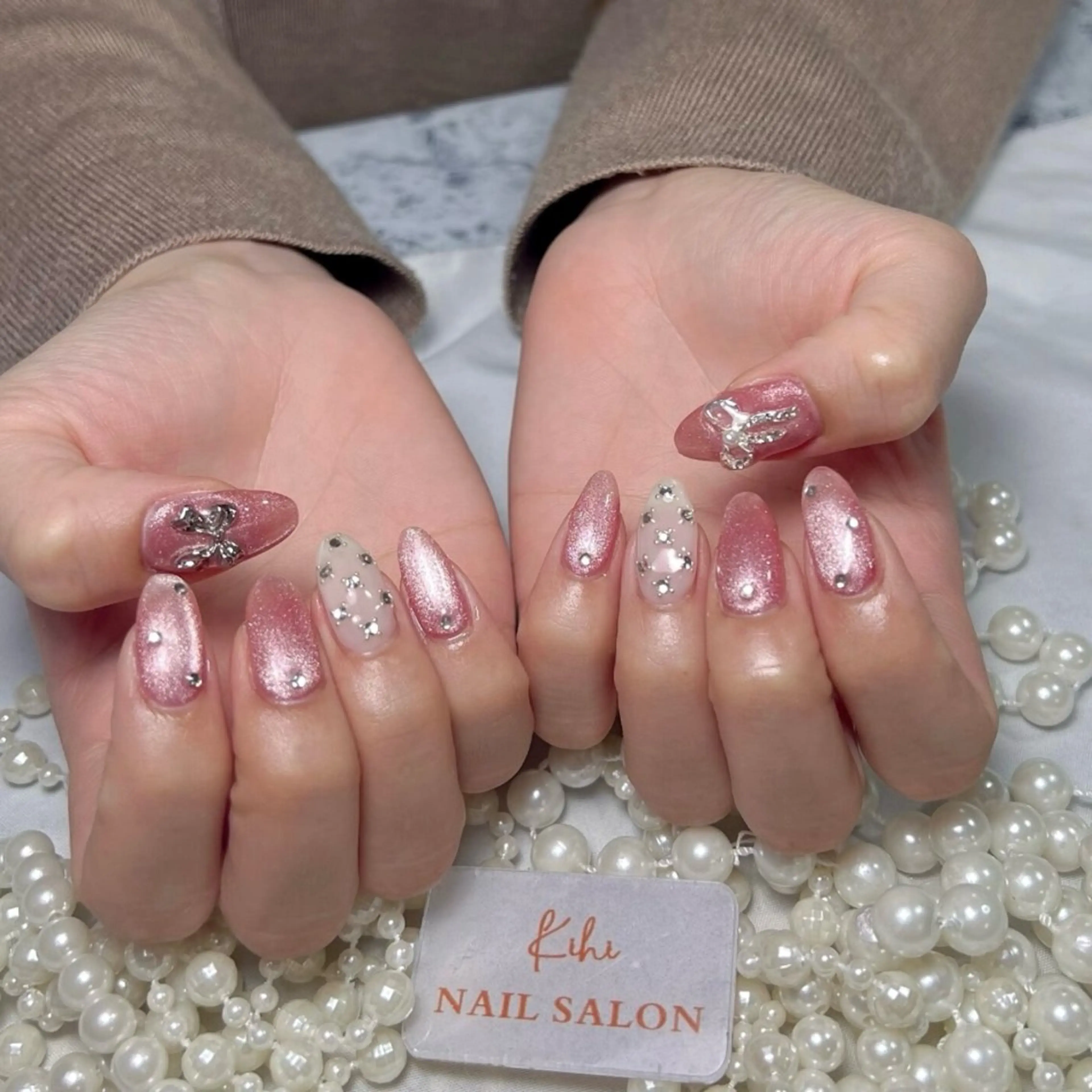 ネイル アートネイル フレンチネイル ジェルネイル グラデーション 韓国ネイル ハンドネイル ハンドケア さくら💮💮 【オフ無料】のネイルデザイン