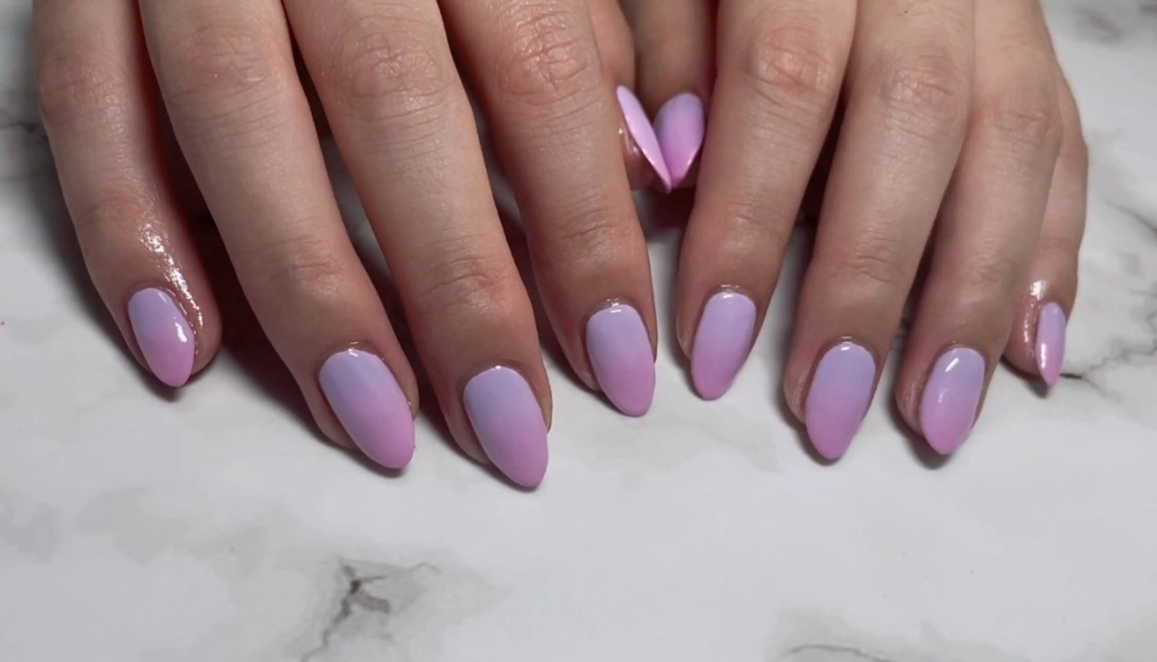 シンプルデザイン¥4200の写真