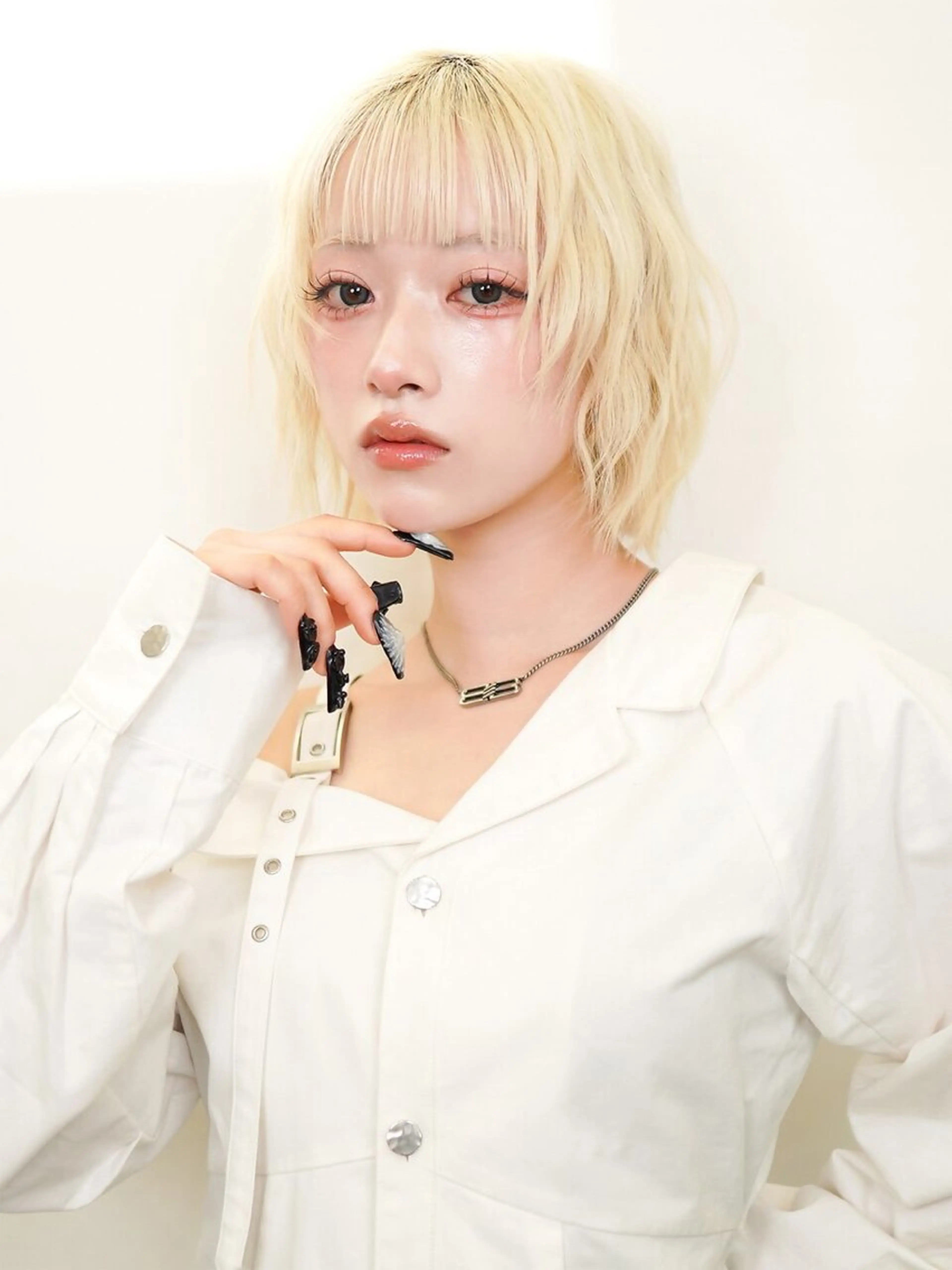 ショート カラー ベージュカラー ブリーチ 透明感カラー ハイトーンカラー カット ヘアカラー 韓国ヘア髪質改善✖️ パーソナルカラー吉岡のヘアスタイル