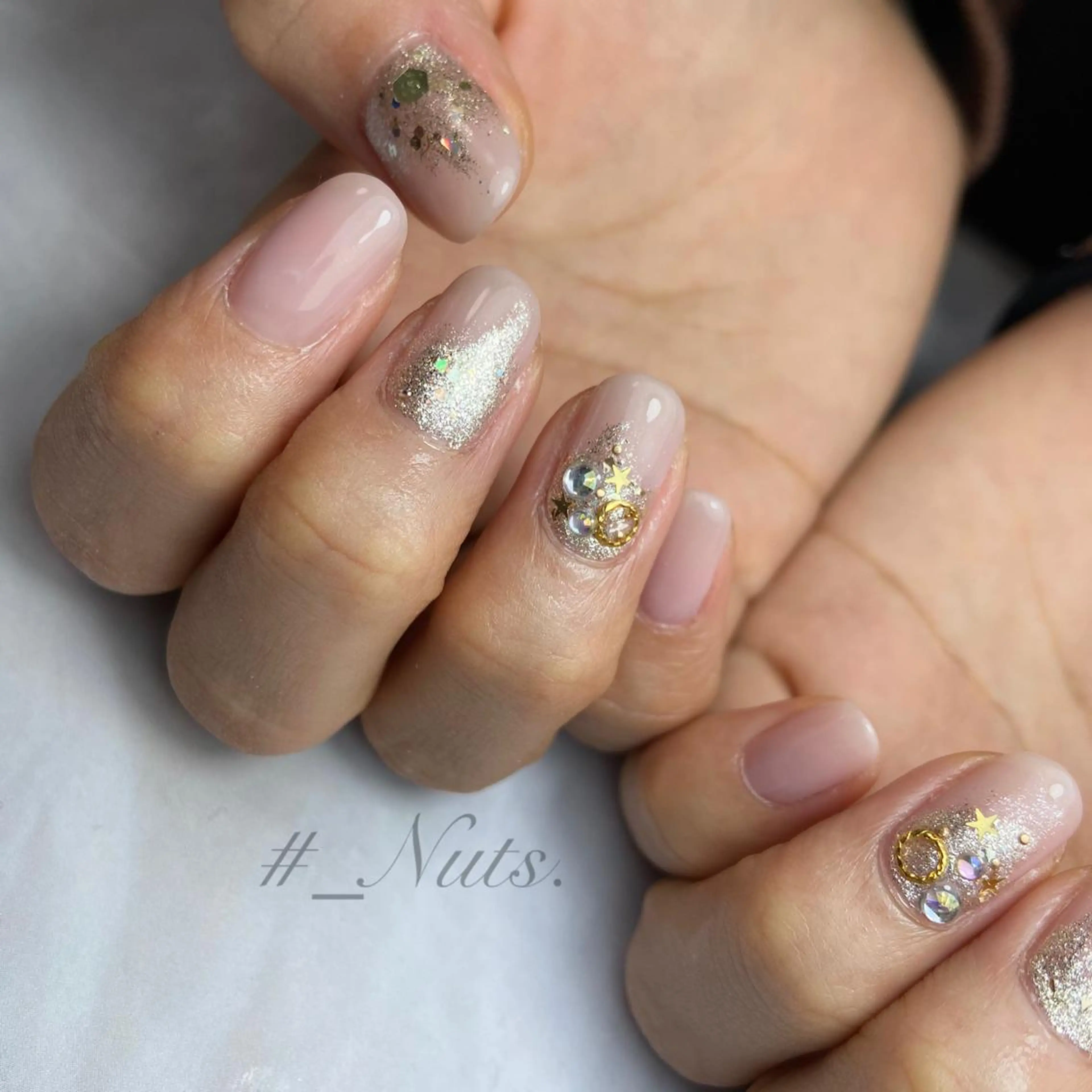 ネイル 土居 夏美/束感マツエクのマツエク・マツパデザイン