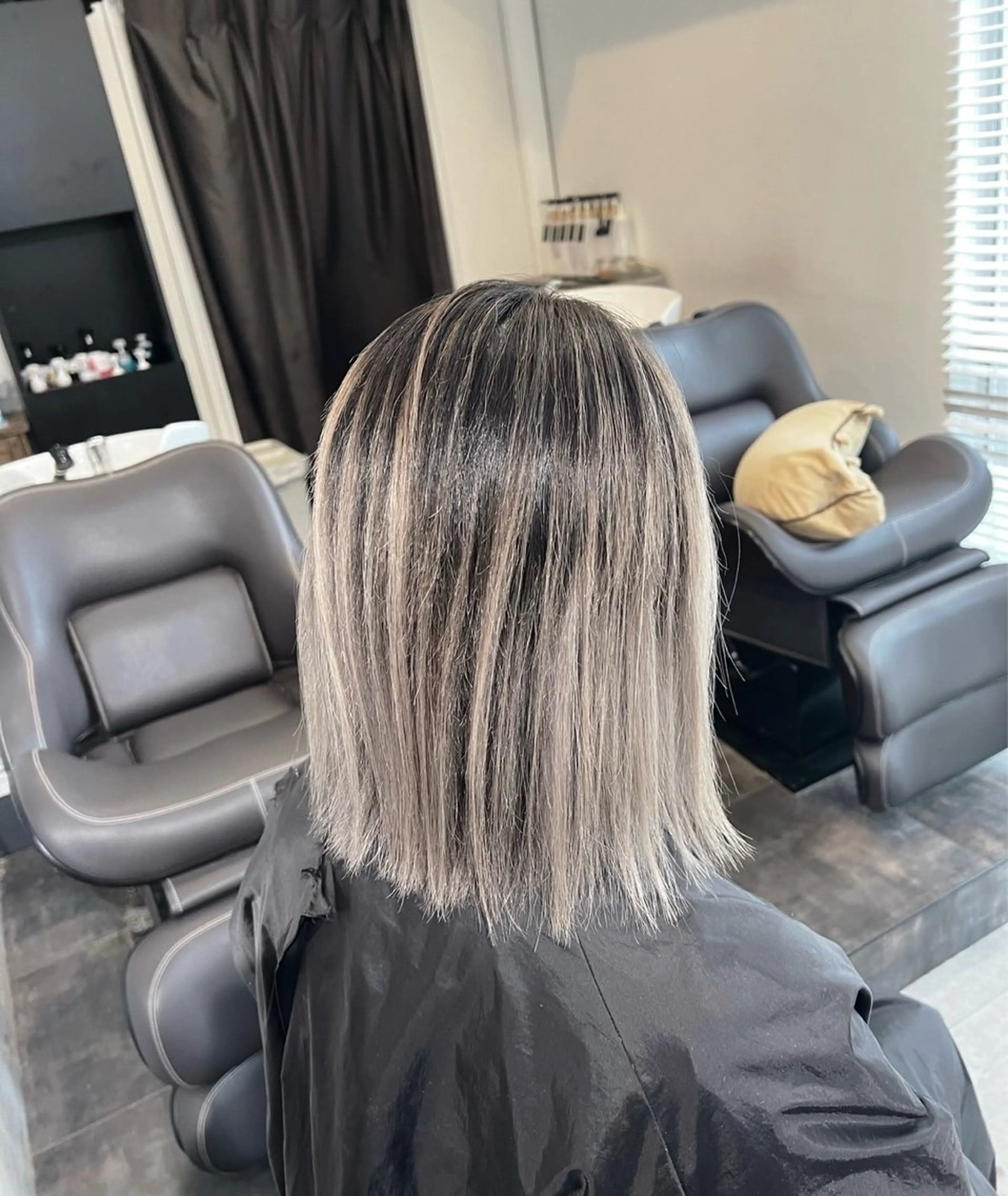 ショート カラー バレイヤージュ グレージュ レイヤーカット カット ヘアカラー トリートメント 指名数No.1 /NAOYAのヘアスタイル