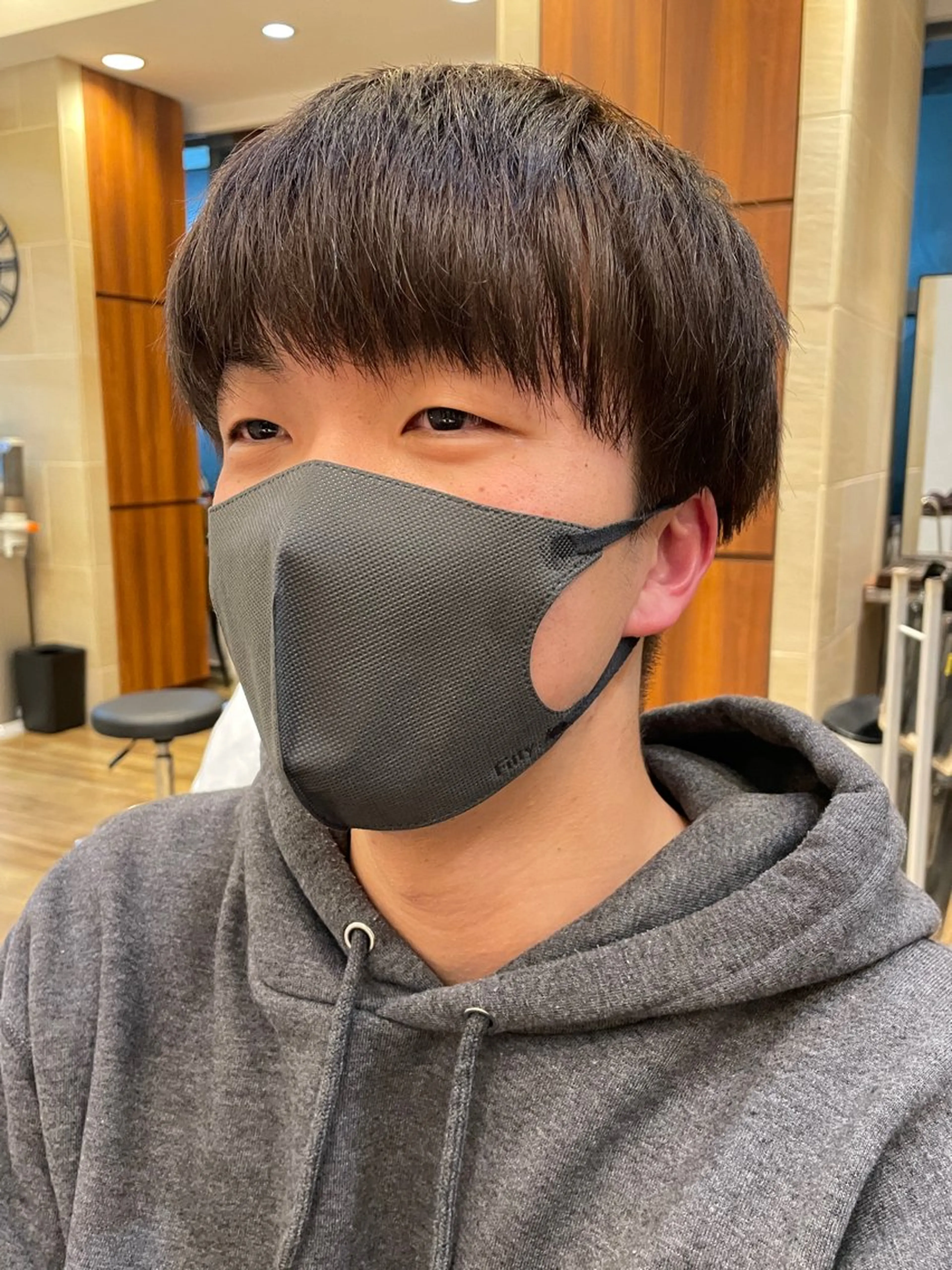 メンズ ヘアカラー HONOKA ブリーチ/艶カラーのヘアスタイル