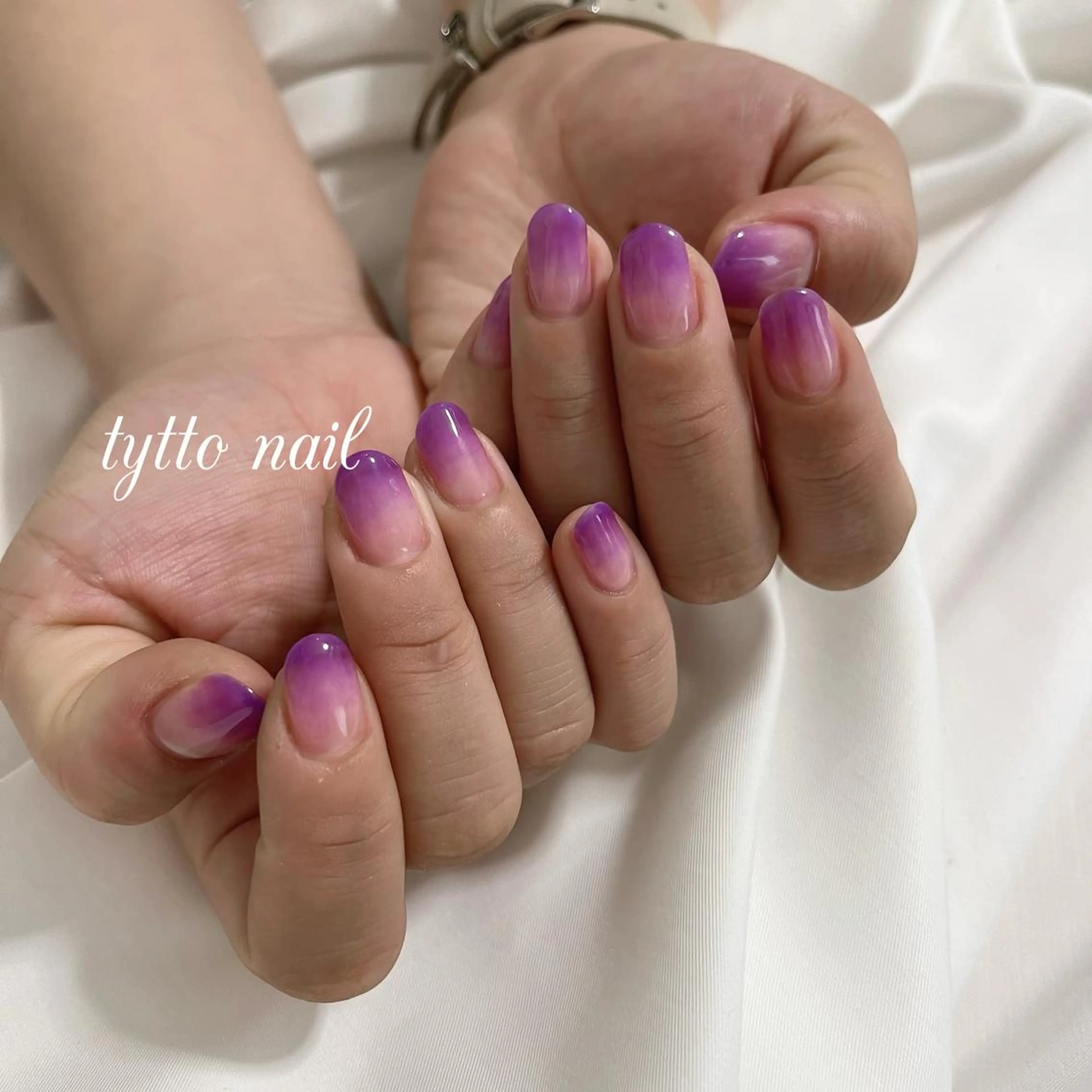 ネイル グラデーション オフィスネイル パープル シンプルネイル ハンドネイル tytto nail ❤︎‪‪eri‪‪のネイルデザイン