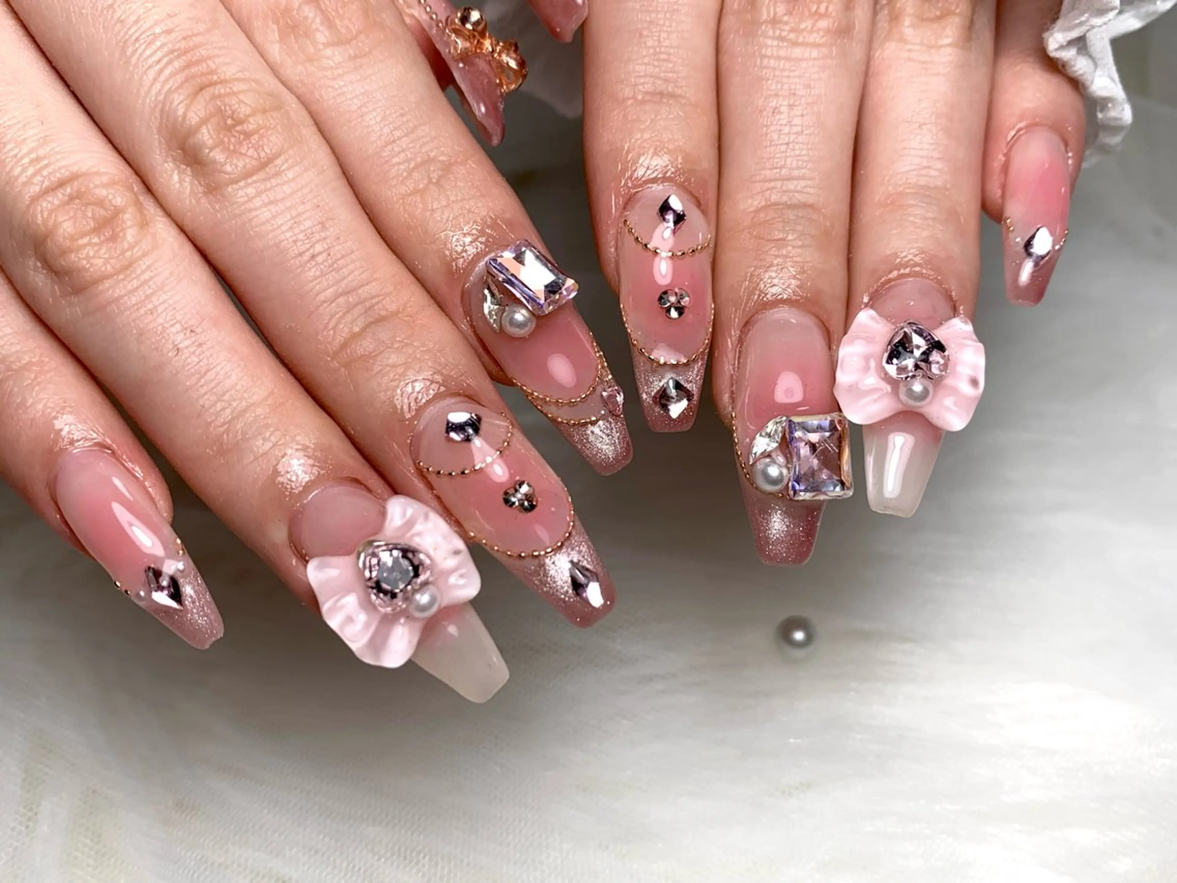 ネイル Allu nail 新宿のネイルデザイン