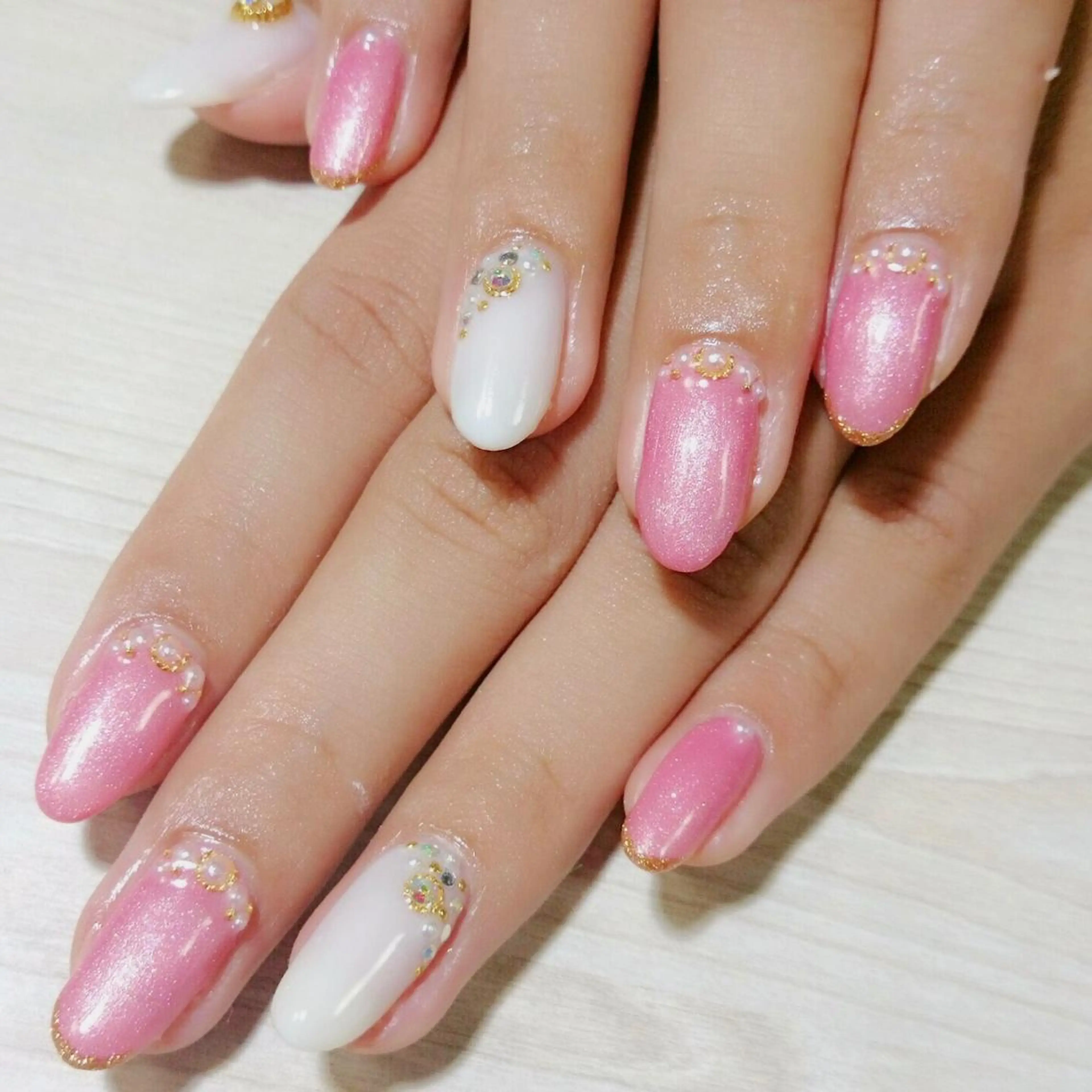 ネイル アートネイル 安藤 Charlotteのネイルデザイン