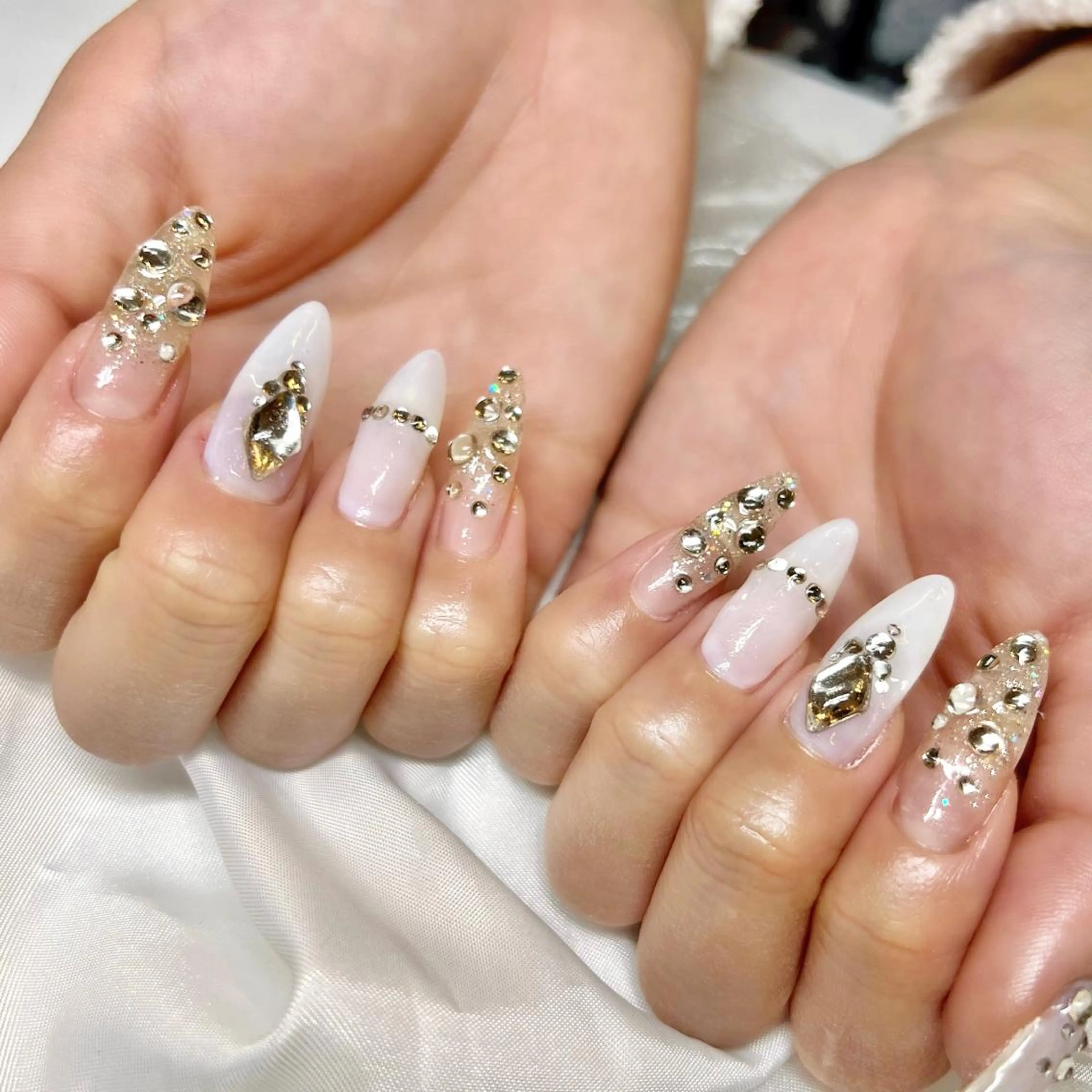 ネイル ハンドネイル clover nailのネイルデザイン